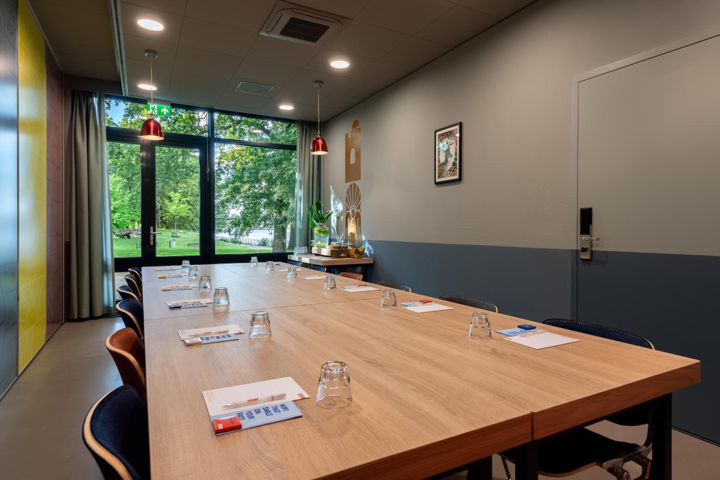 meeting & event spaces
