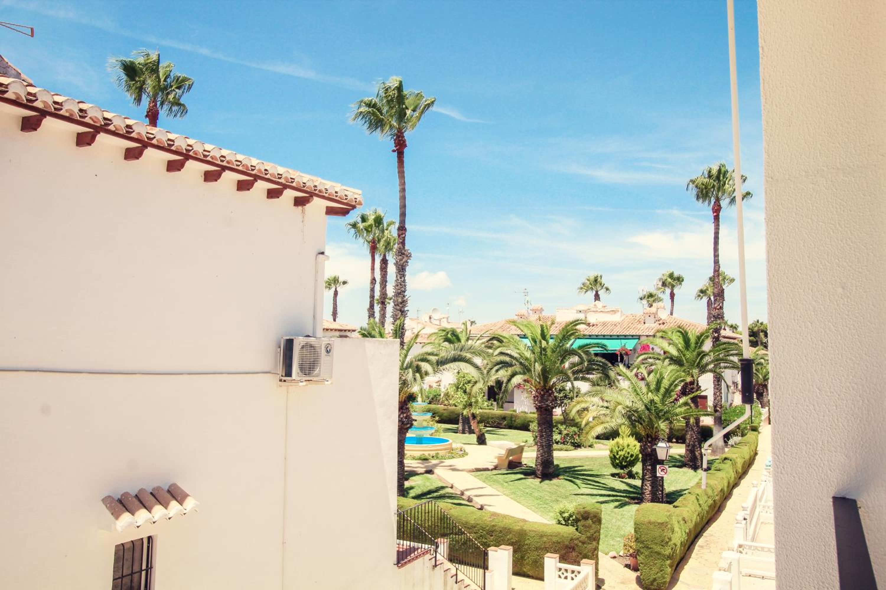 Costa Blanca Bungalow Lago jardin frente piscina 4 personas #PRP001 by Stay Orihuela Costa view 4