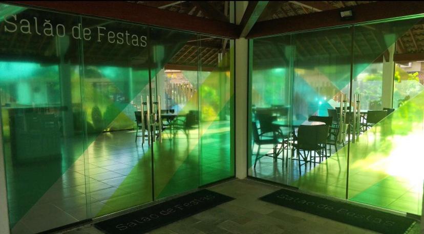 Flat Super Luxo Térreo Frente Piscinas