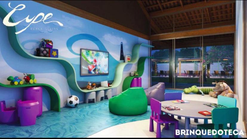 Flat Super Luxo Térreo Frente Piscinas