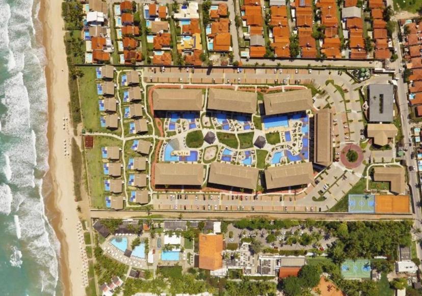 Flat Super Luxo Térreo Frente Piscinas
