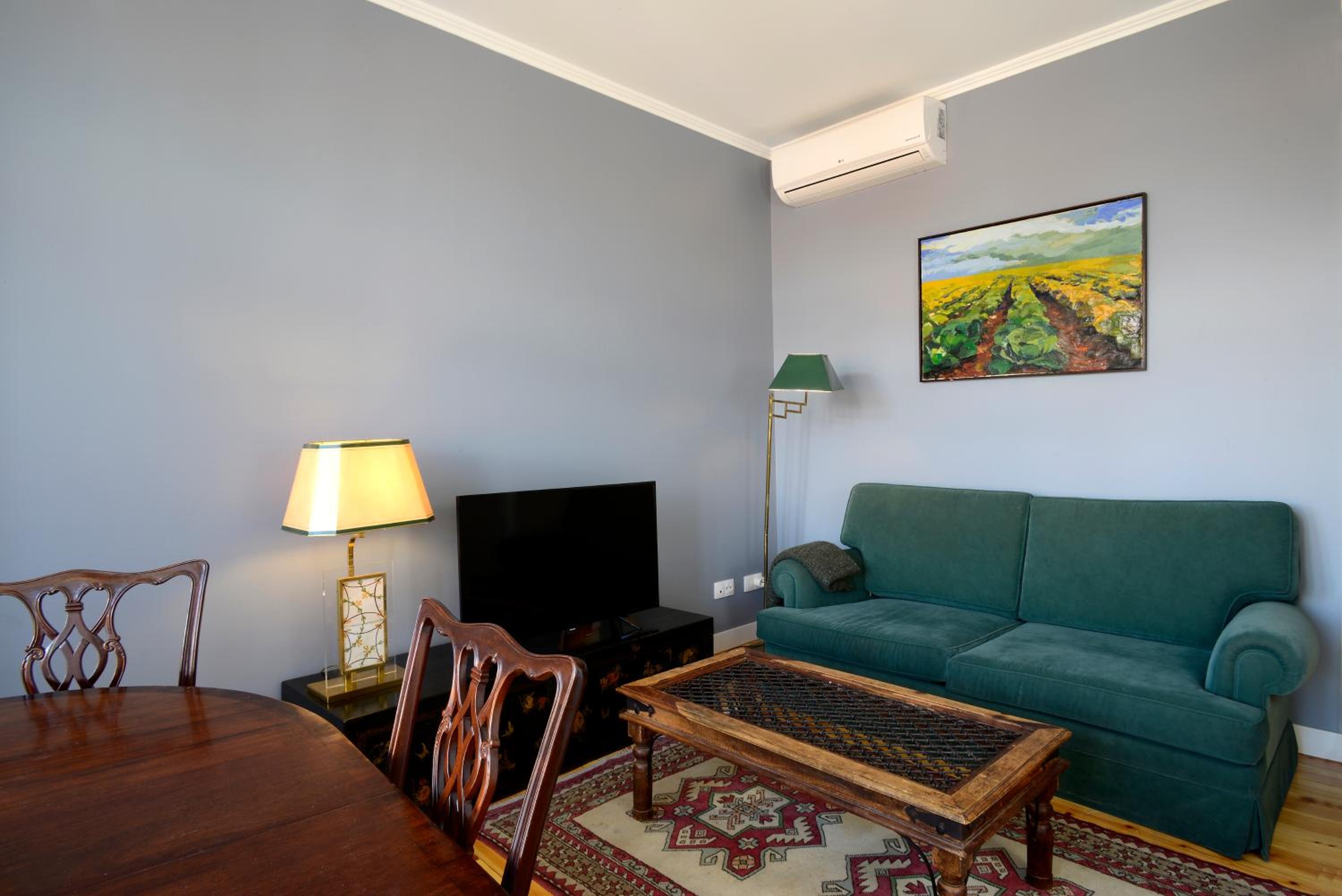 Flats Castelo - HOrigem