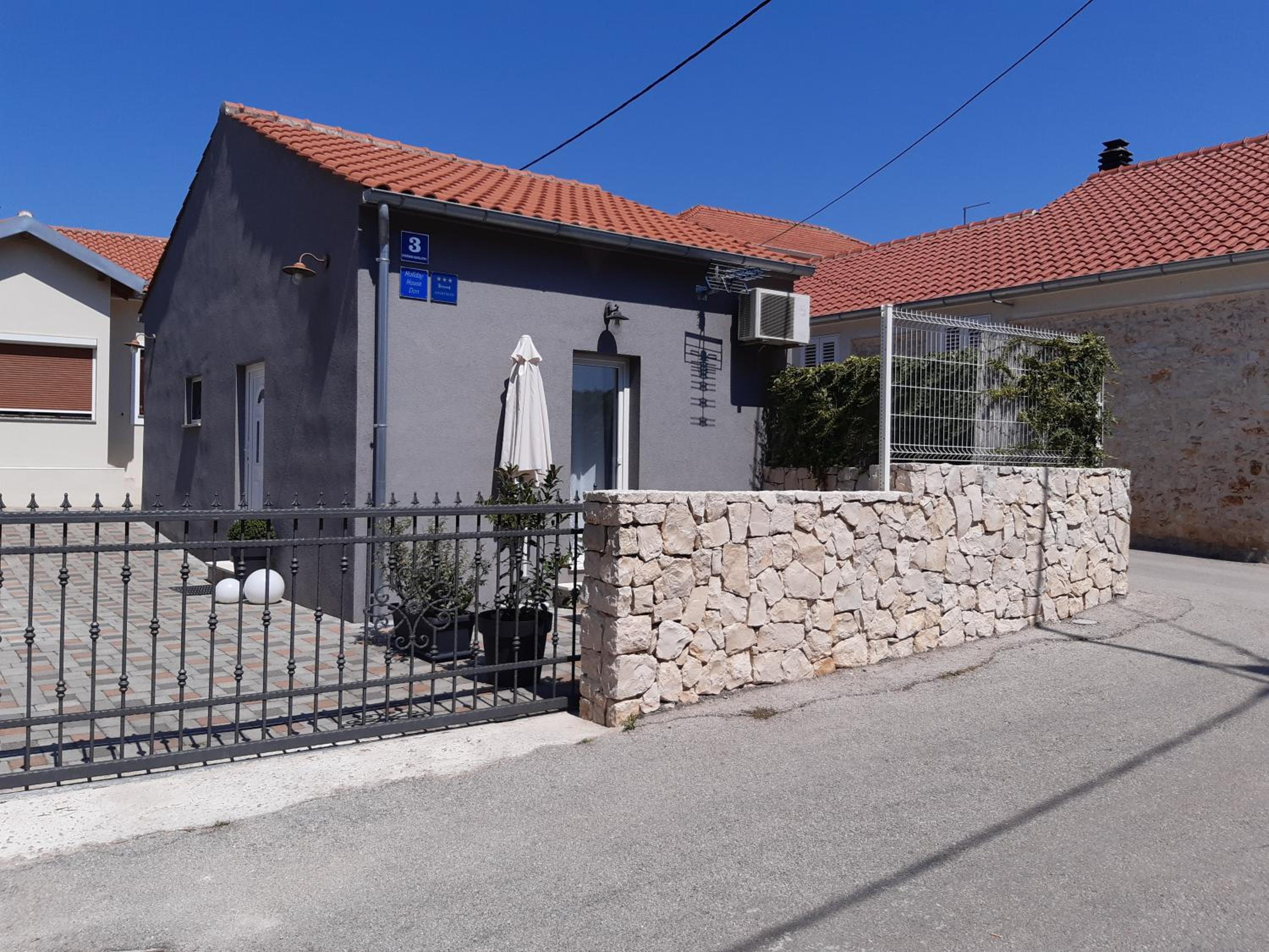 Holiday Home Don view 4