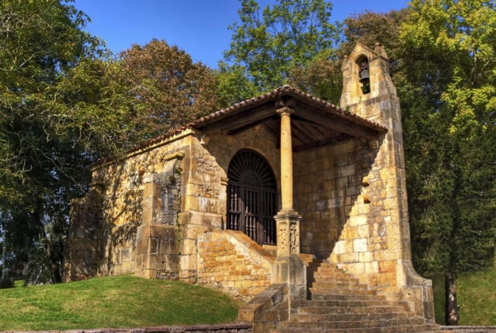 Apartamentos Rurales La Caviana