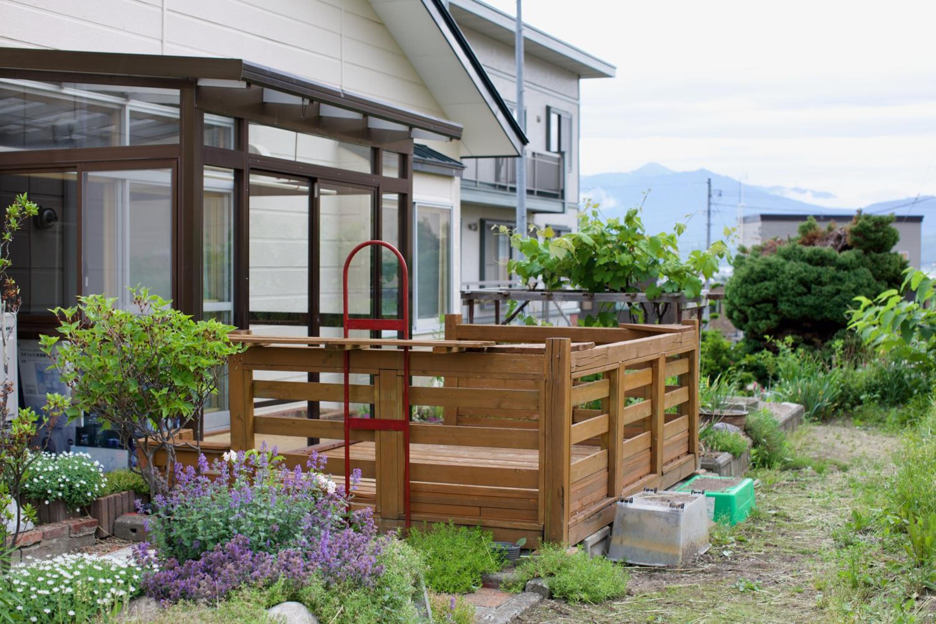 HDO Furano Garden House view 3