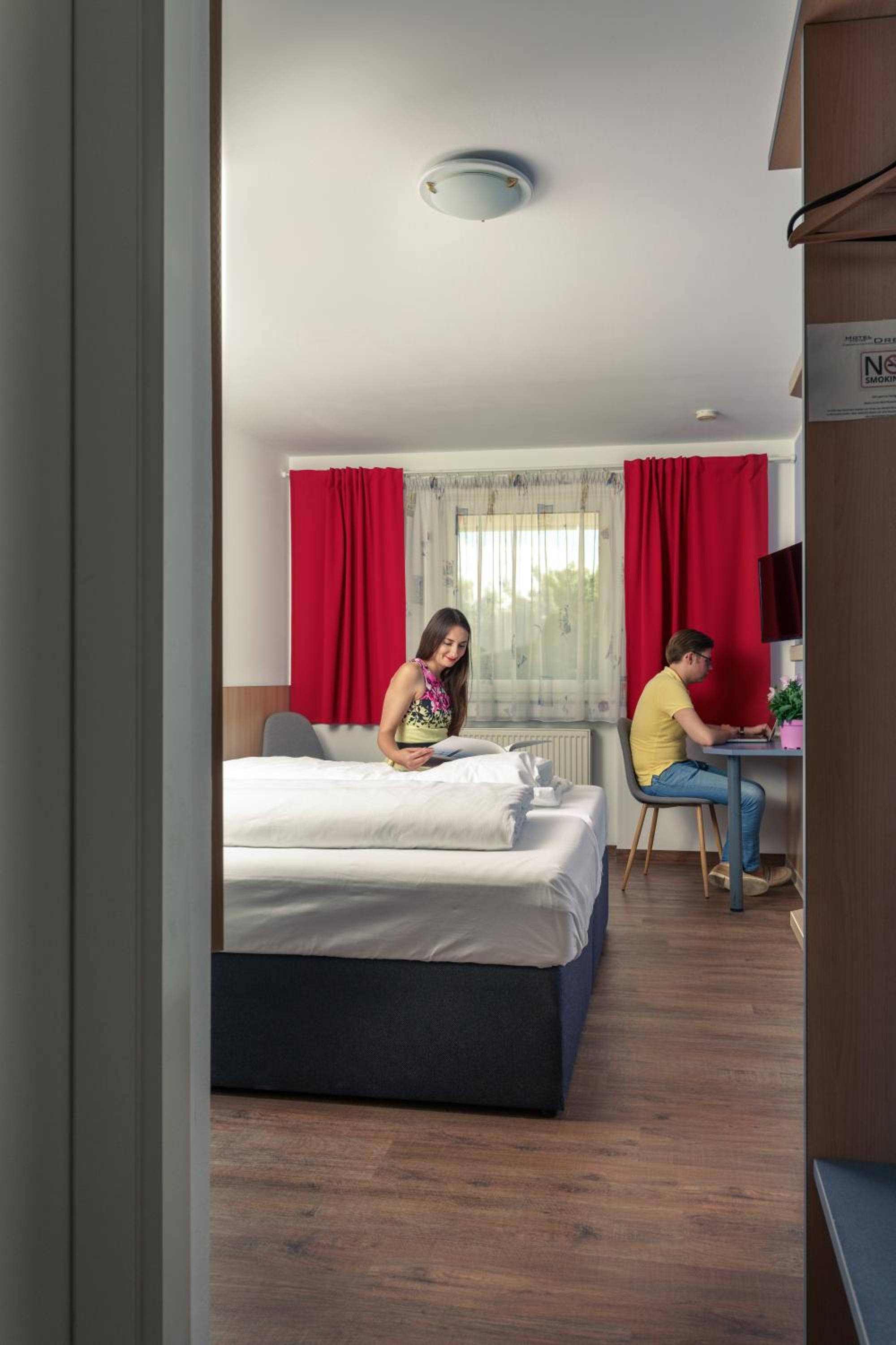 Hotel Drei König- Ihr Transithotel, photo 17