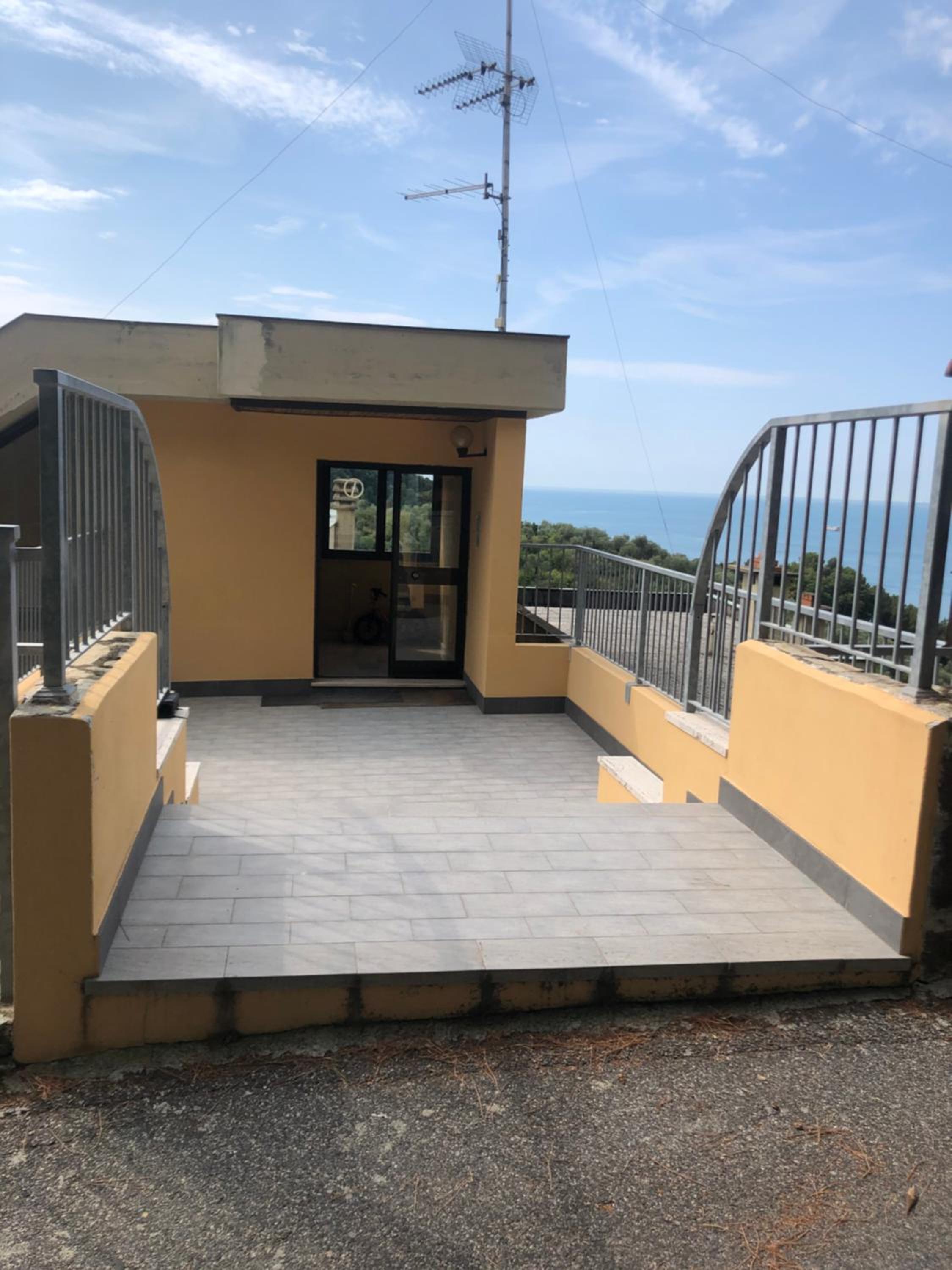 Eco del Silenzio view 3