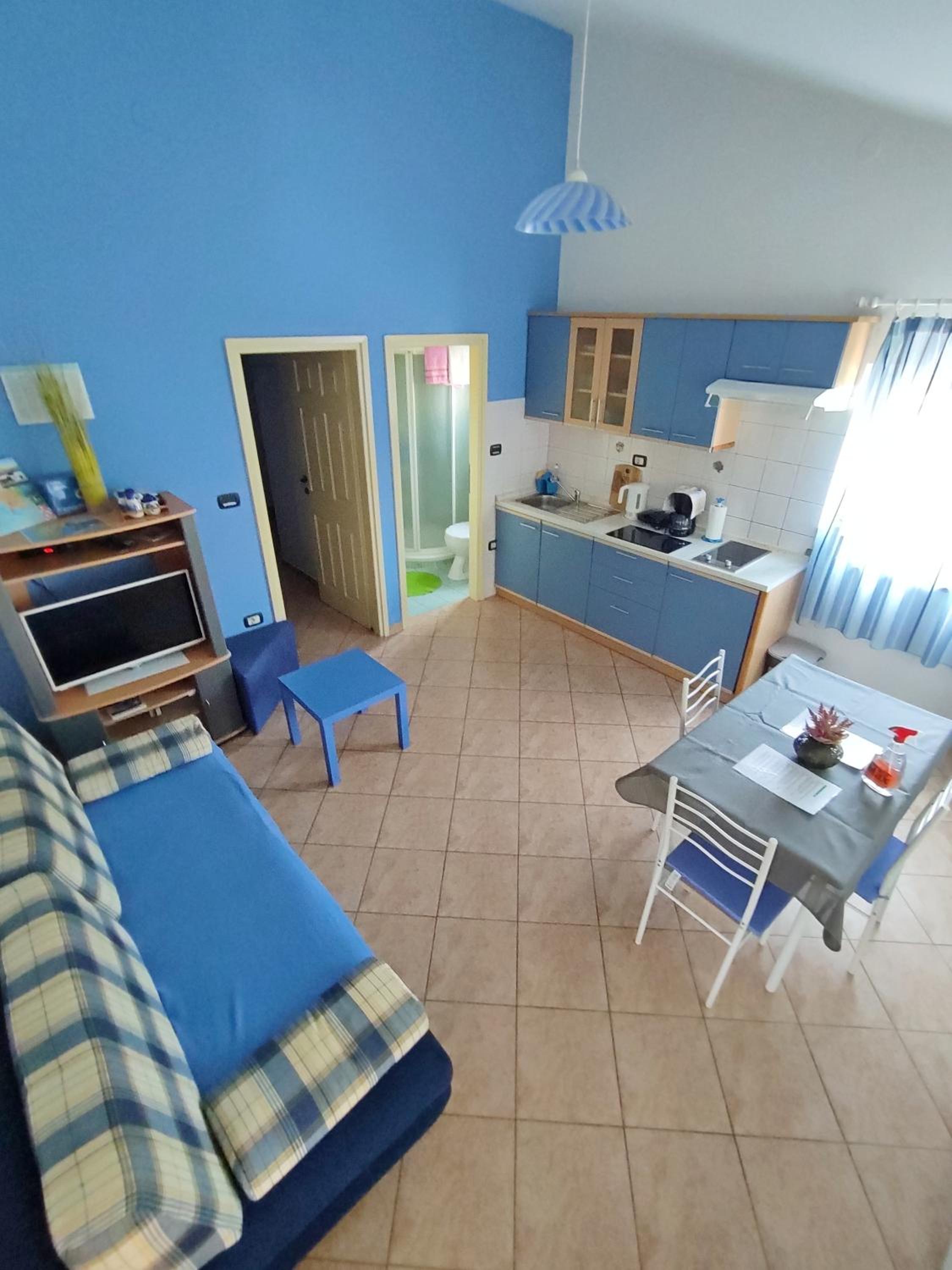 Apartments Azalea - 10 Min Walk to Beach & Umag Old Town