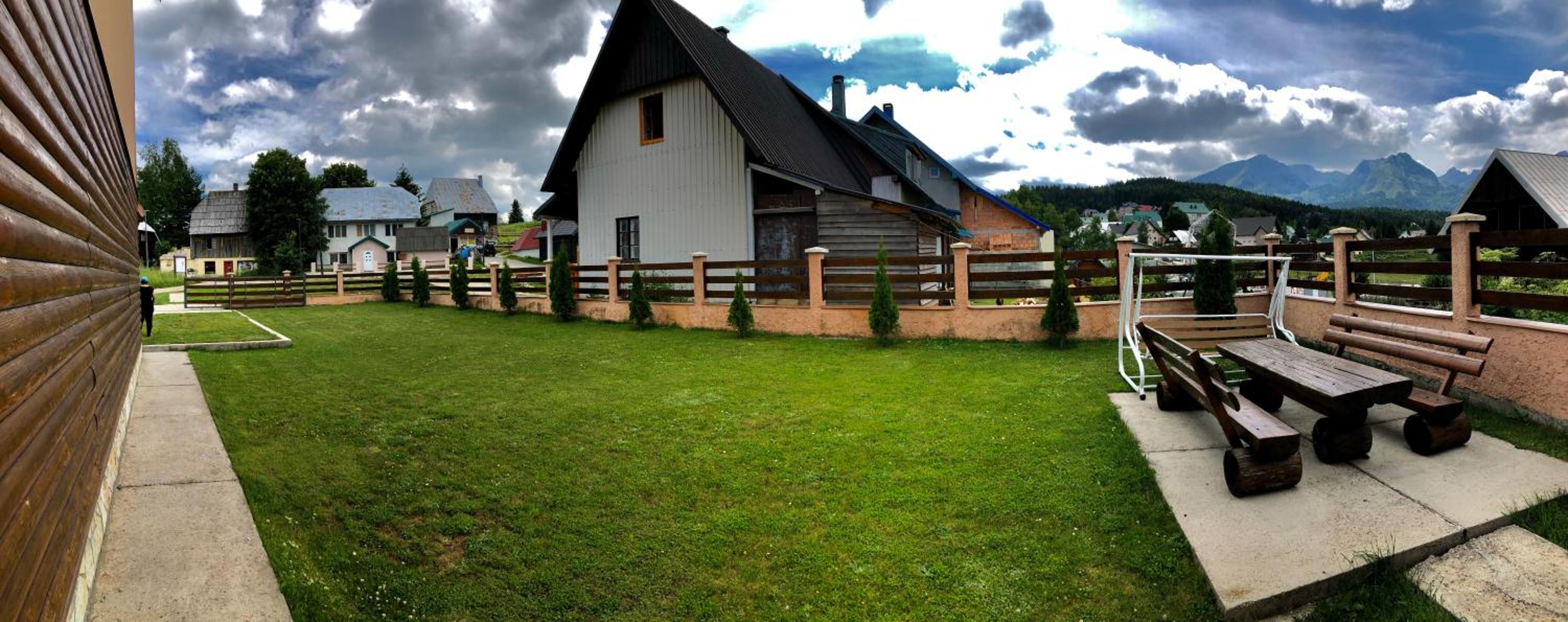 Photo 8