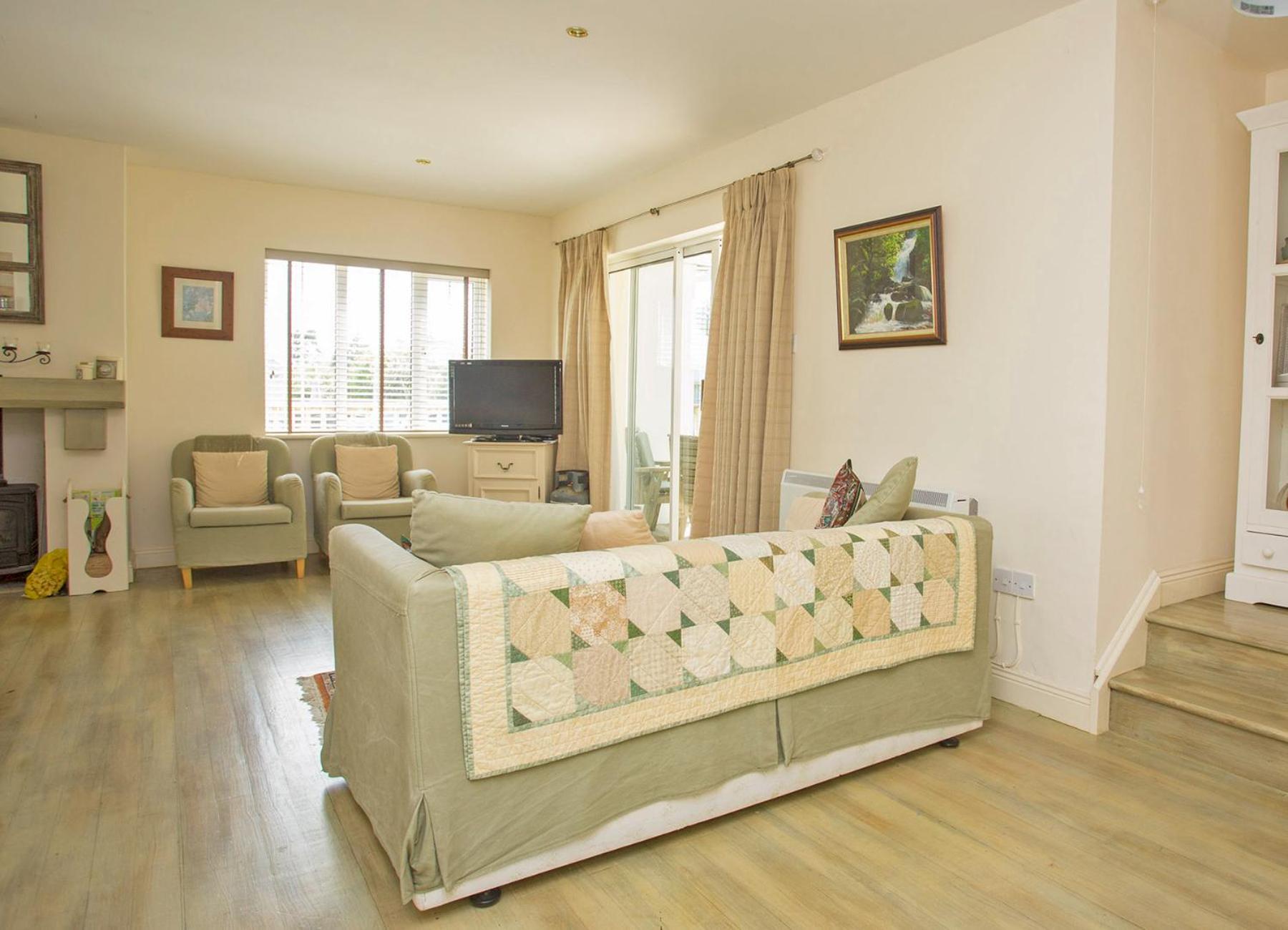 Brittas Bay Park No 12 by Trident Holiday Homes view 3