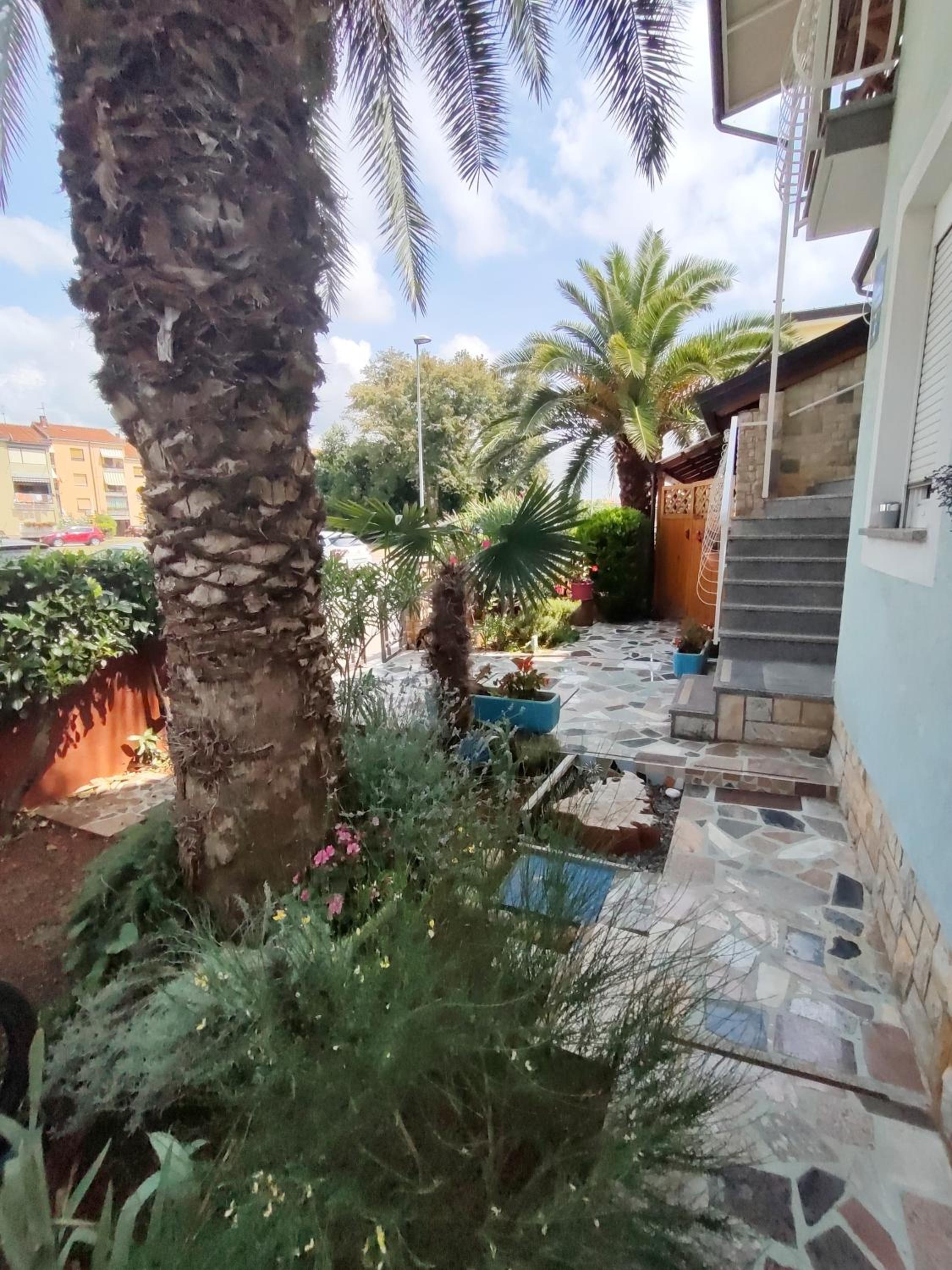 Apartments Azalea - 10 Min Walk to Beach & Umag Old Town