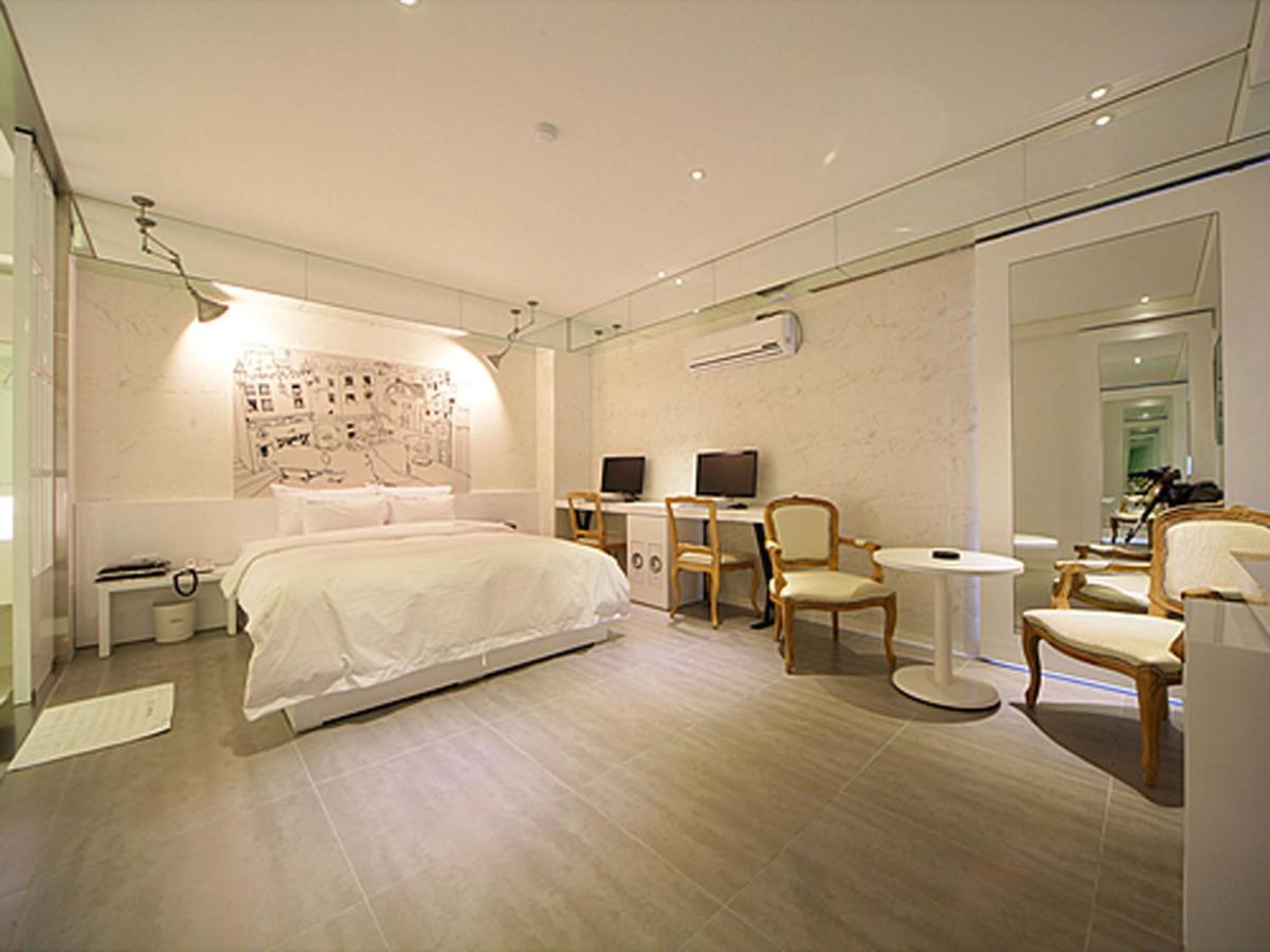 Sinchon Hotel GAEUL