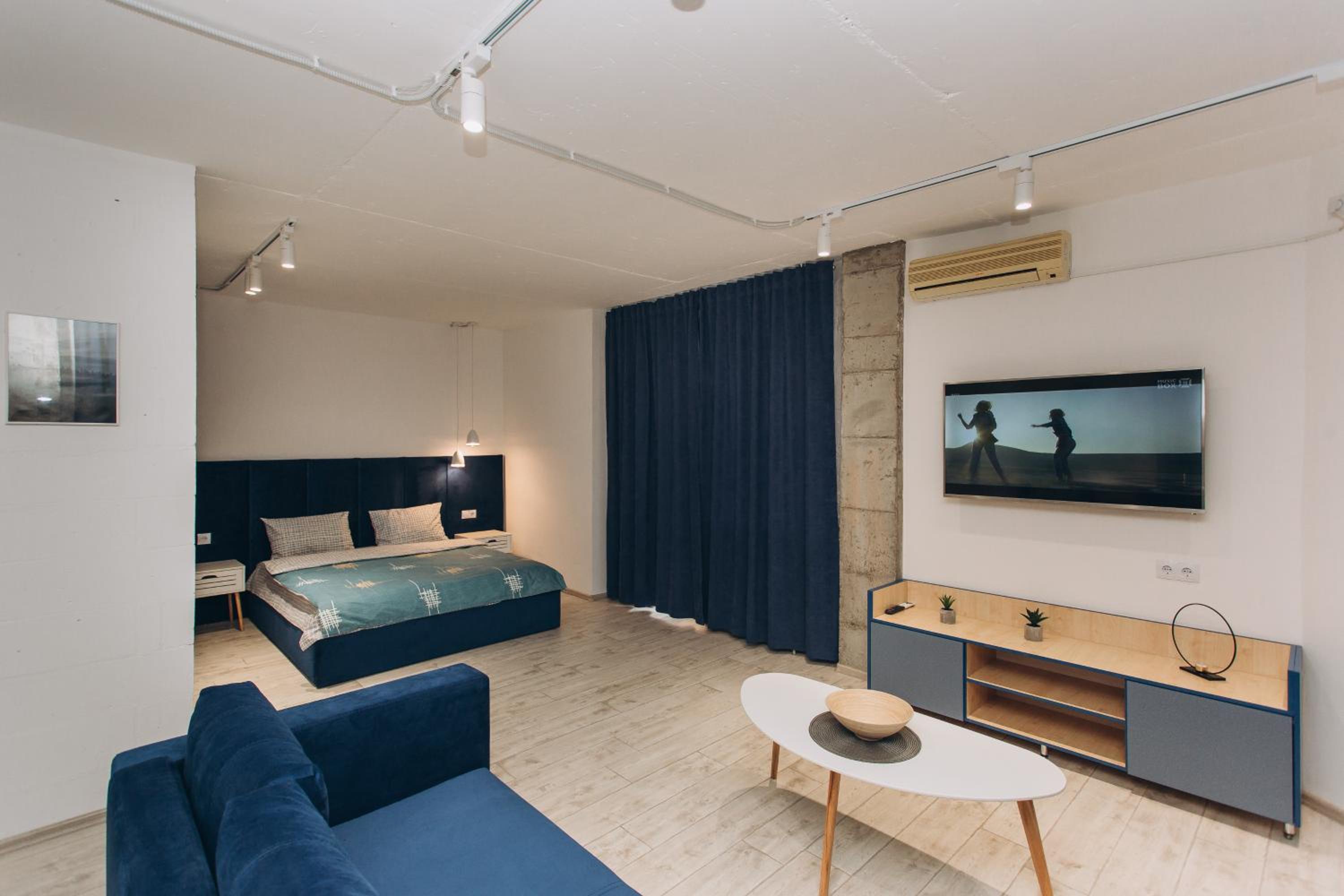 loft Apartmen view 2