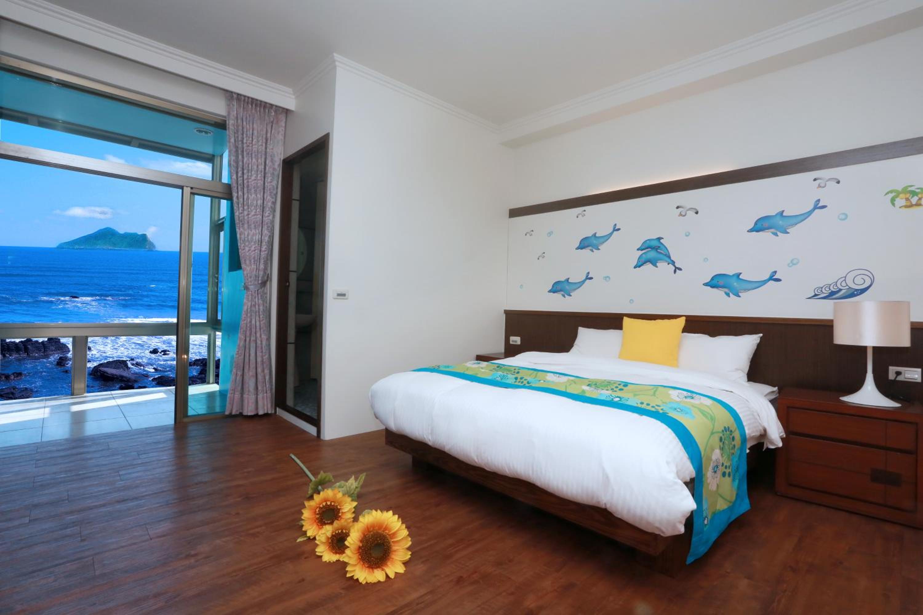 Jia Ying Beach Resort B&B view 5