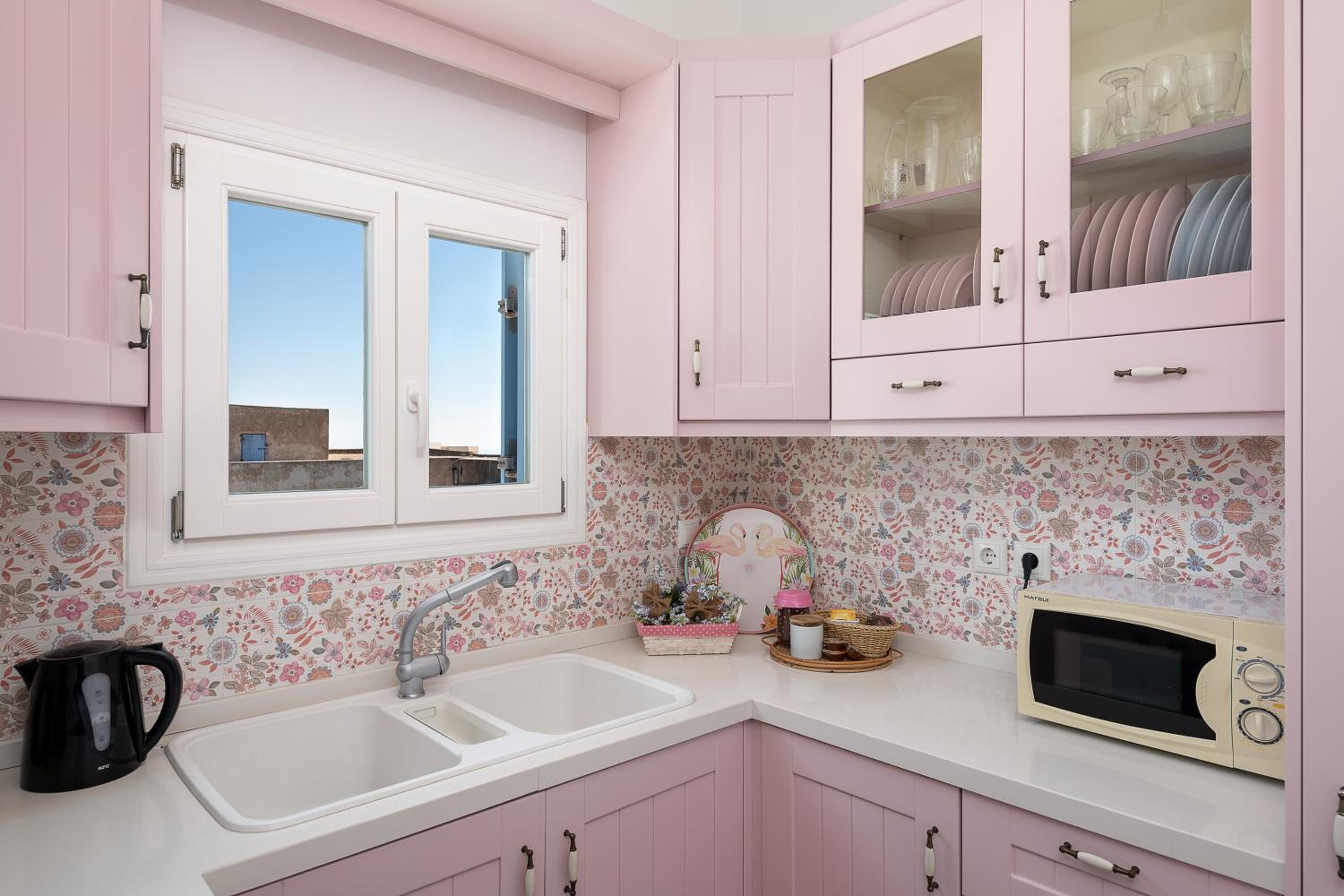 Flora's House & Cave Winery