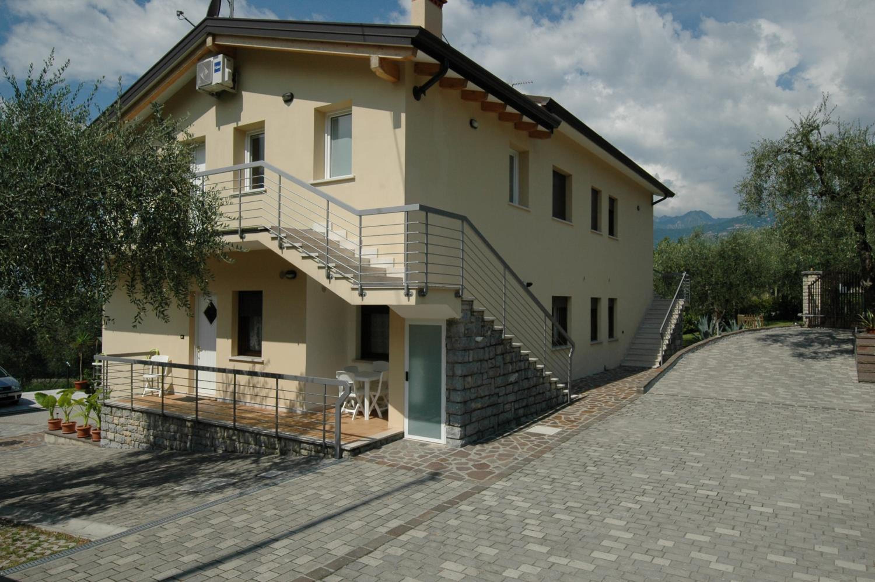 Photo 26