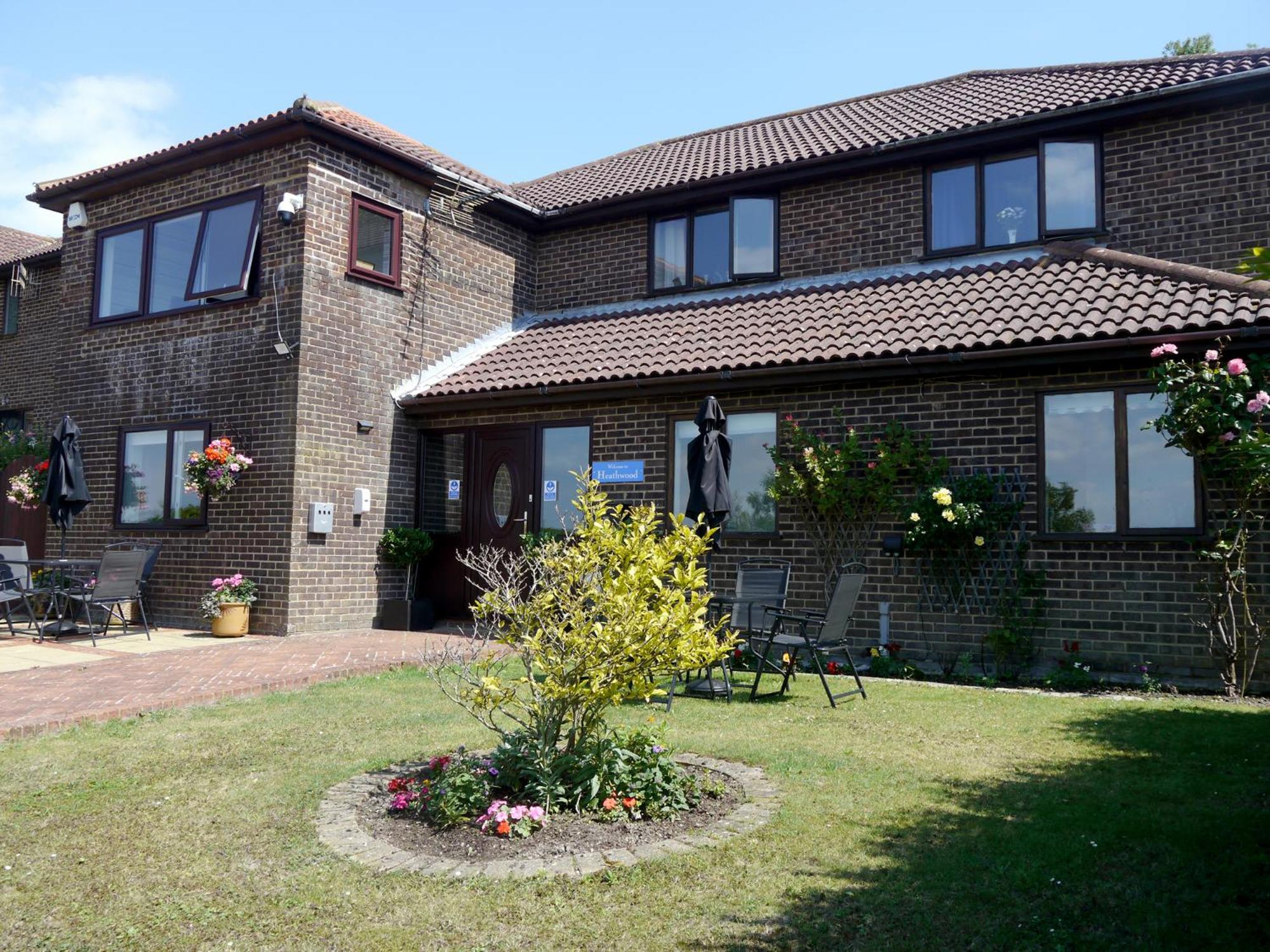 Photo 16