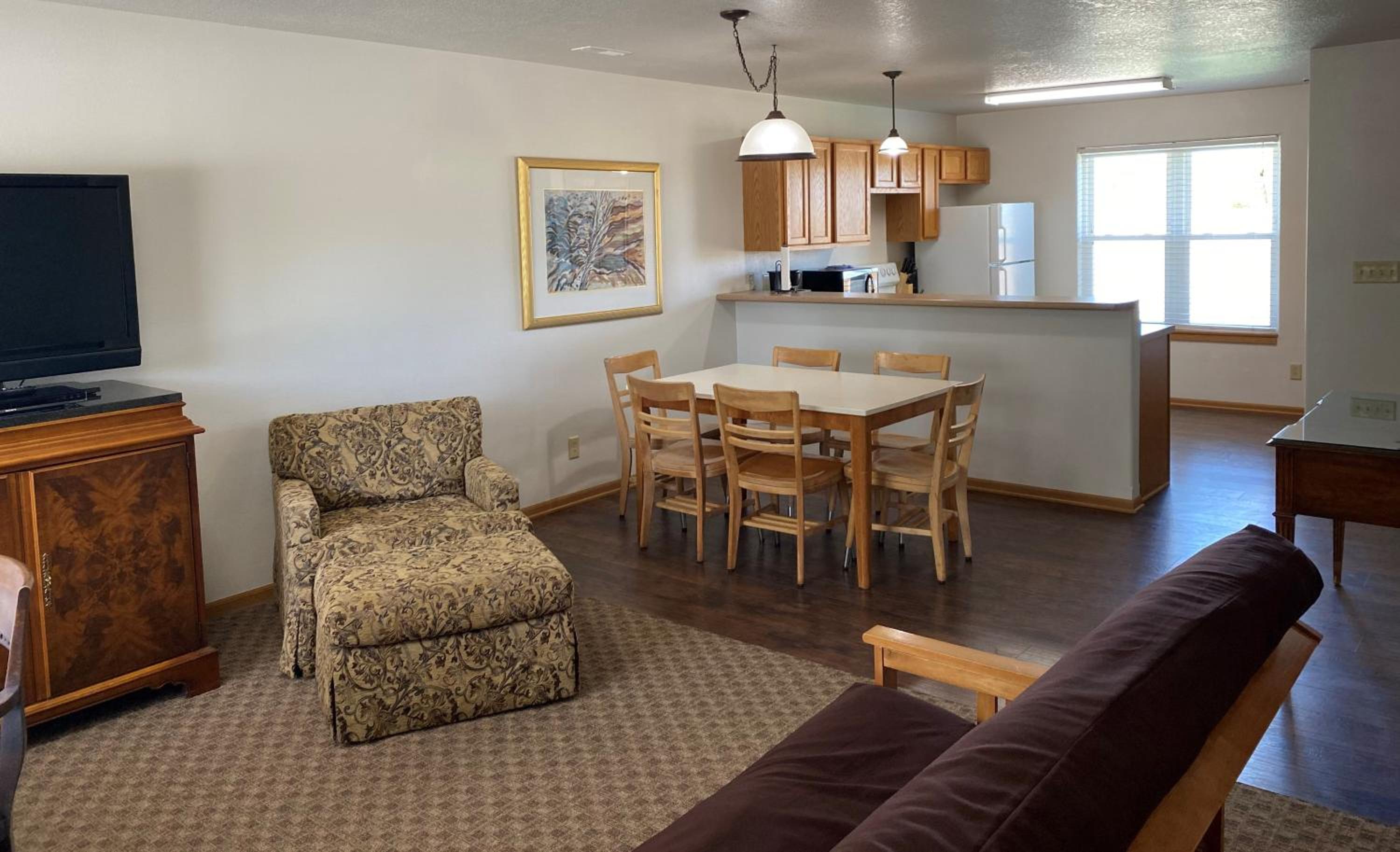 Nauvoo Vacation Condos and Villas