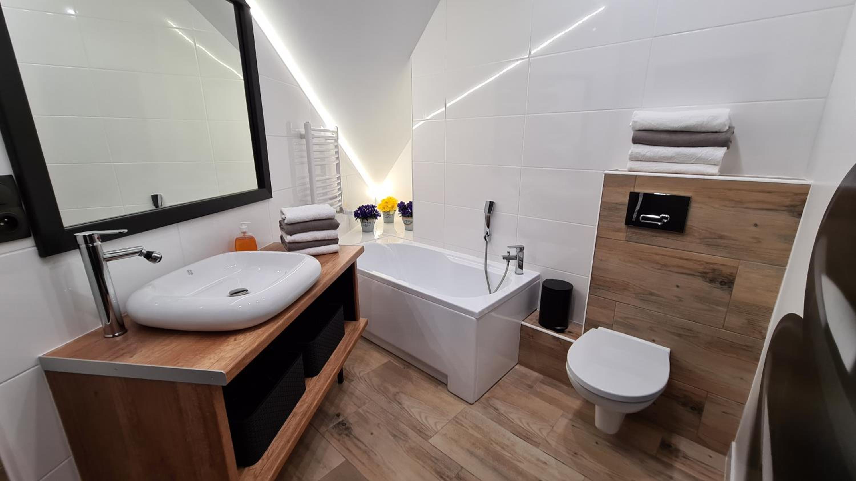 Lux Apartment Loft view 2