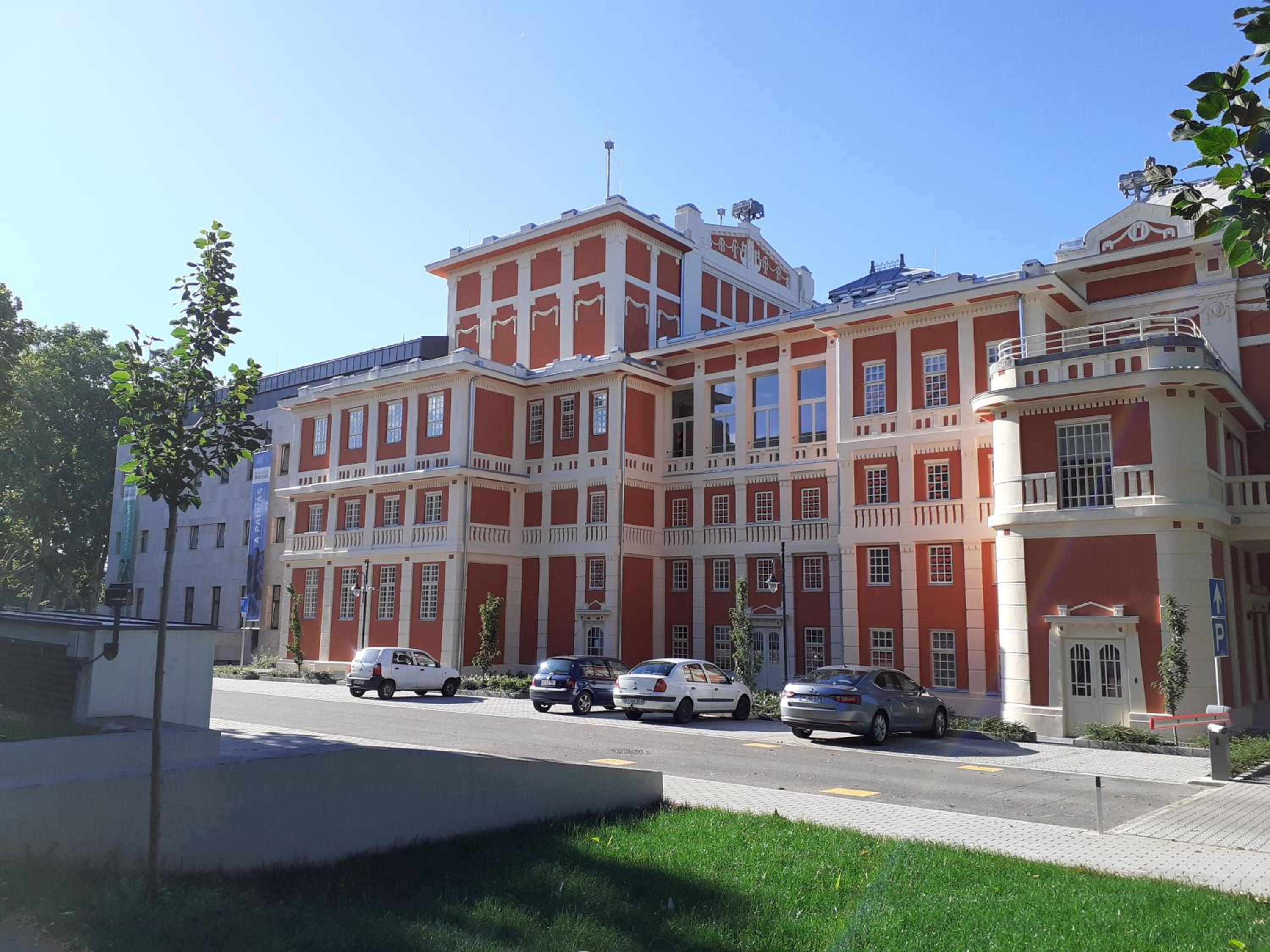 Photo 25