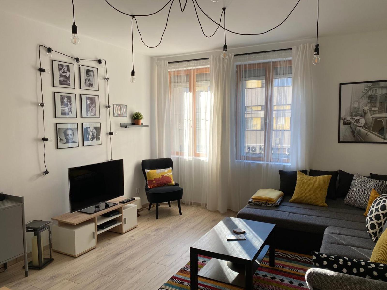 Room Bueno
