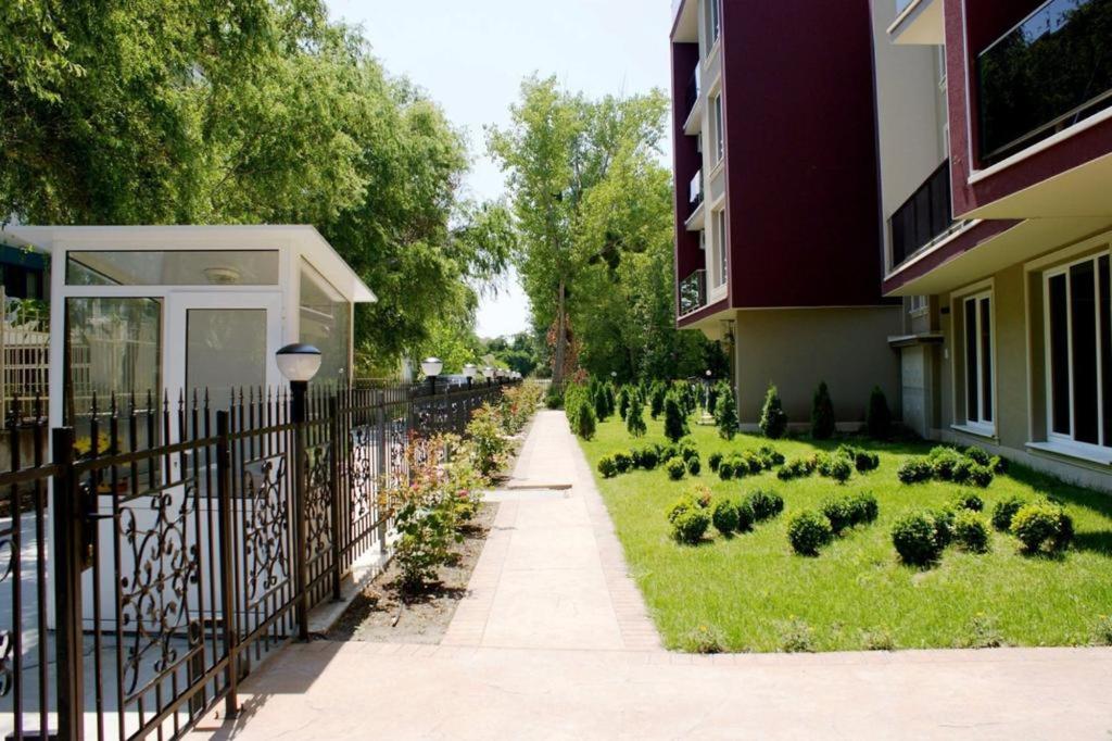 Уютные Апартаменты VIP PARK