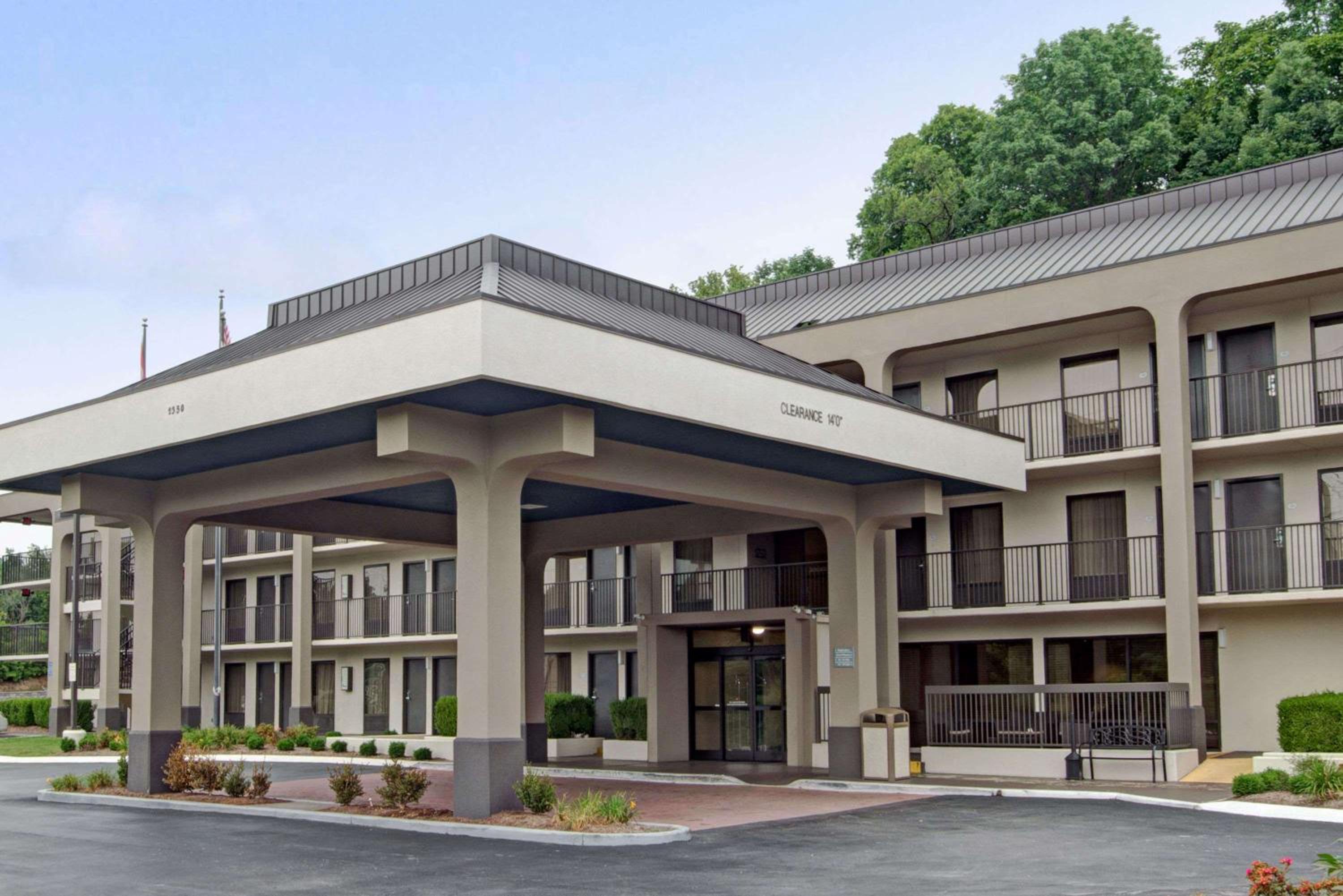 Baymont by Wyndham Nashville Airport - Property Image 44