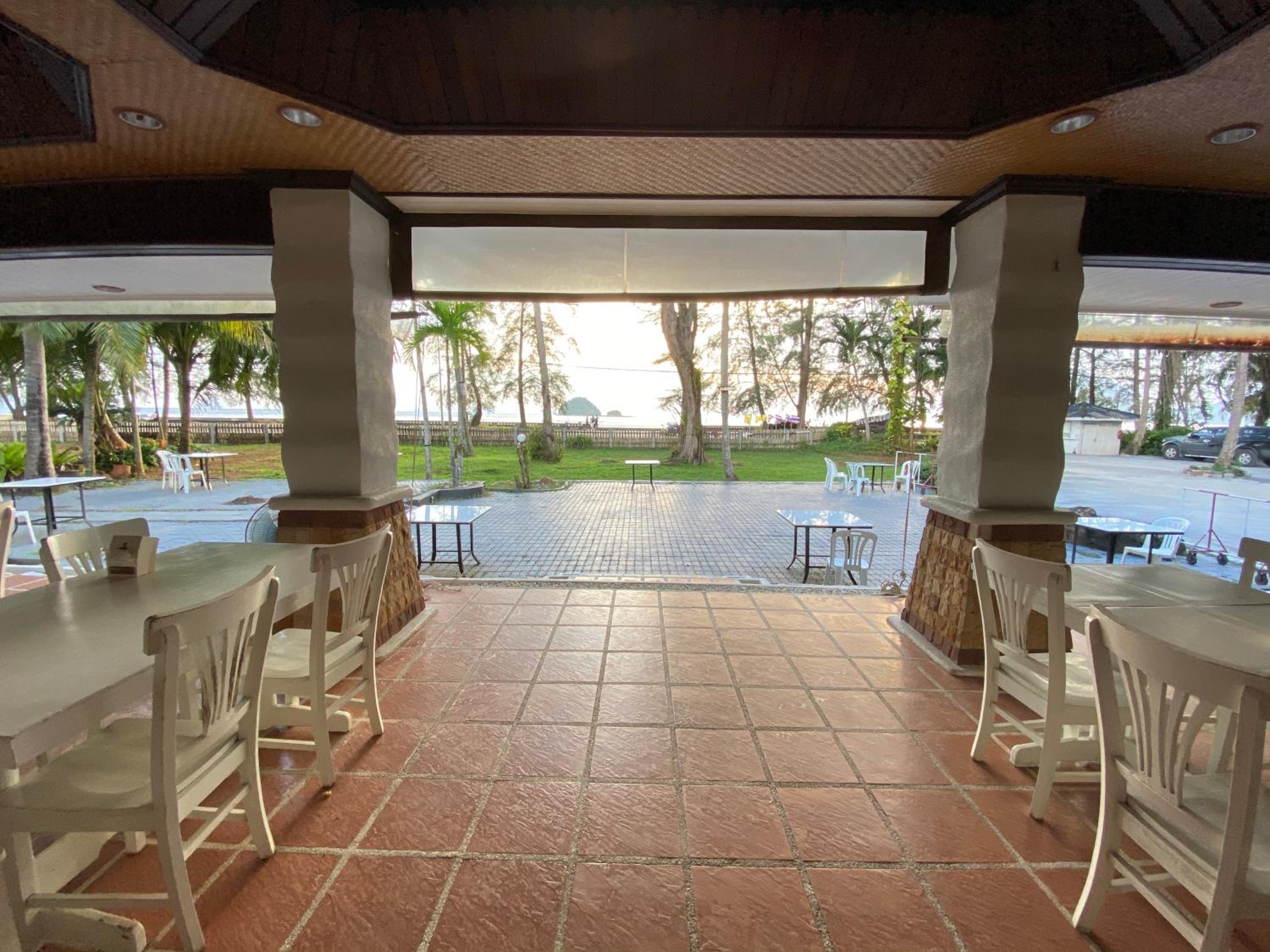 Pakmeng Resort