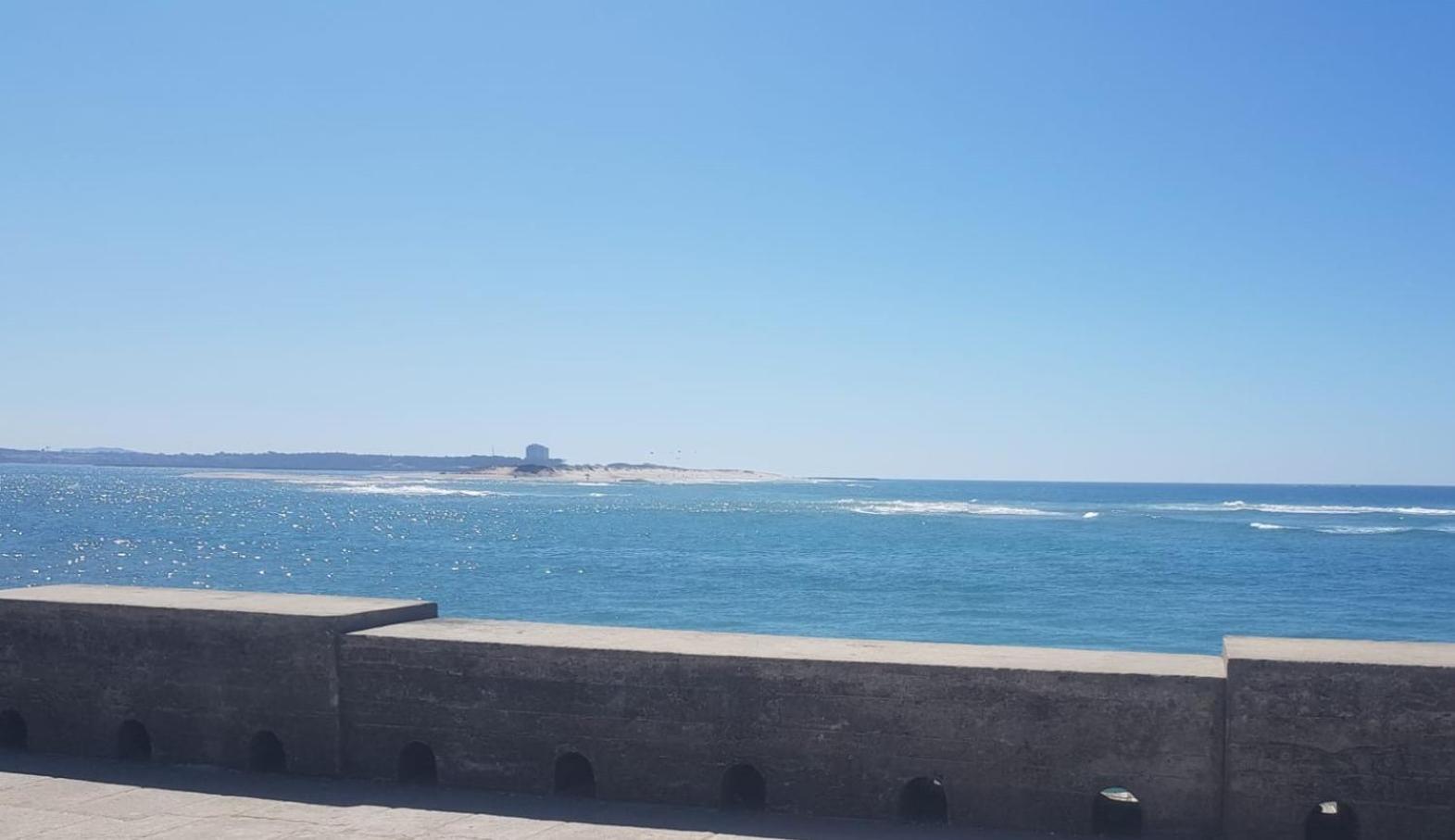 Beachfront Villa In Esposende view 5