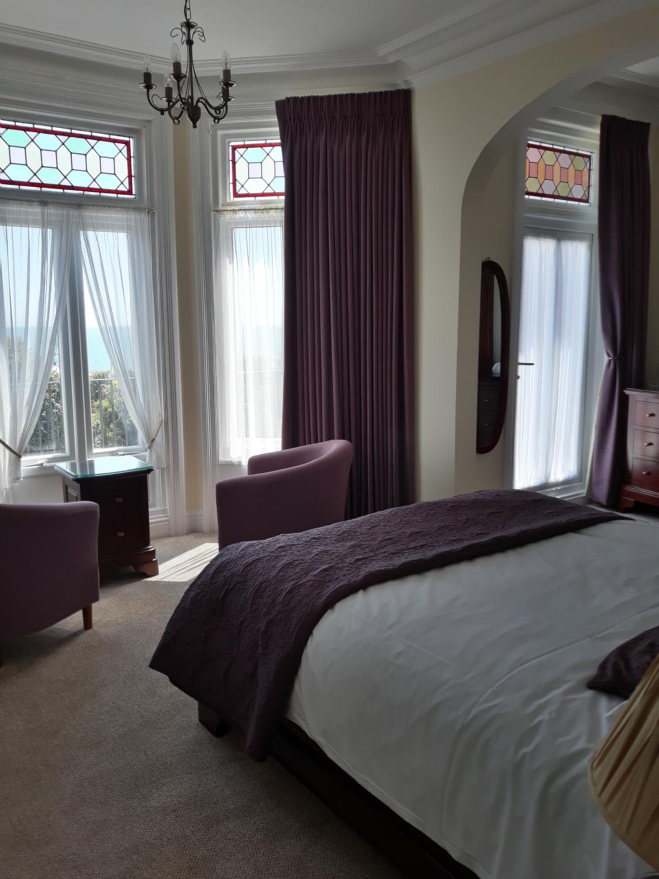 Breakers Bed and Breakfast