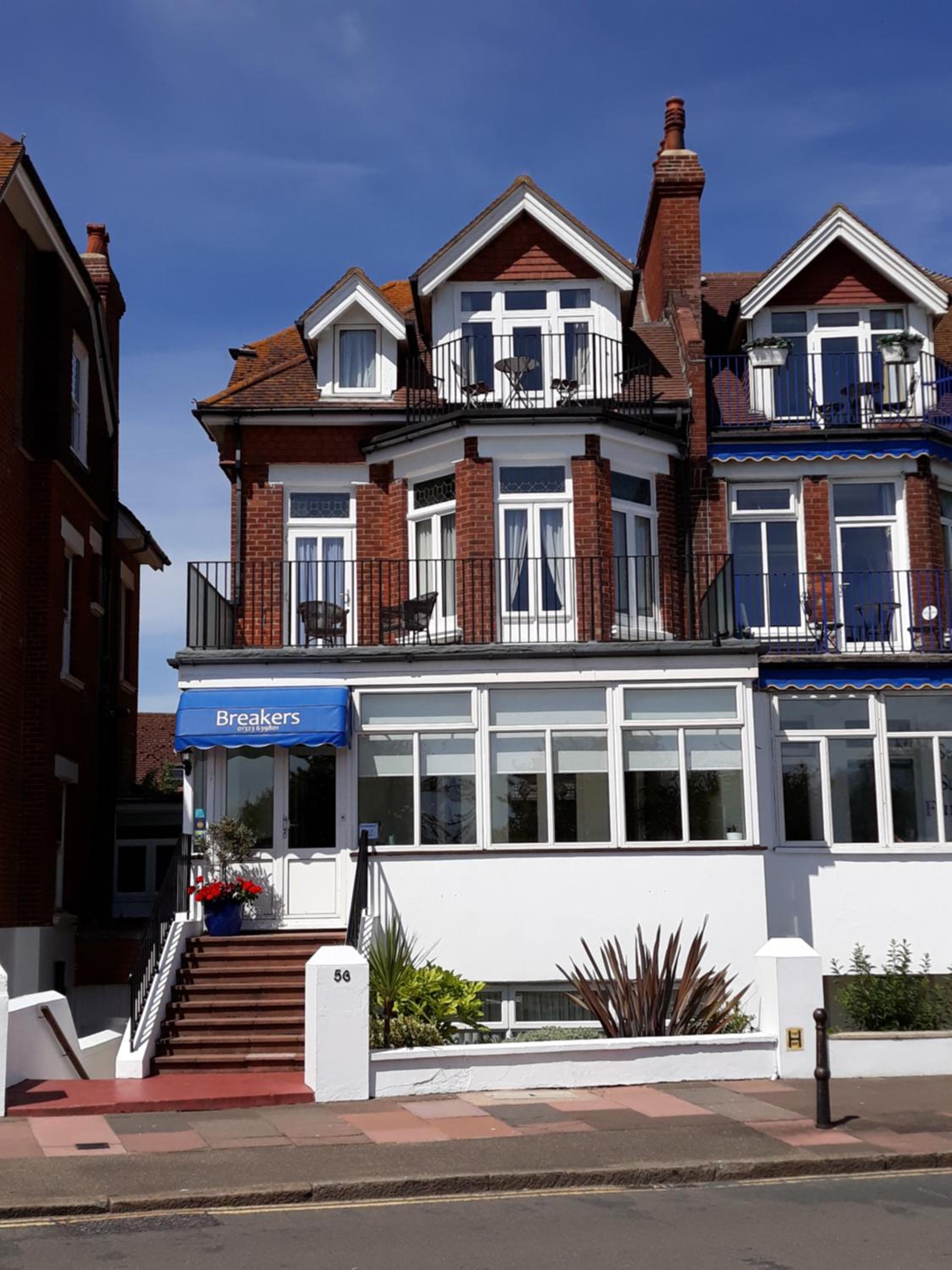 Breakers Bed and Breakfast