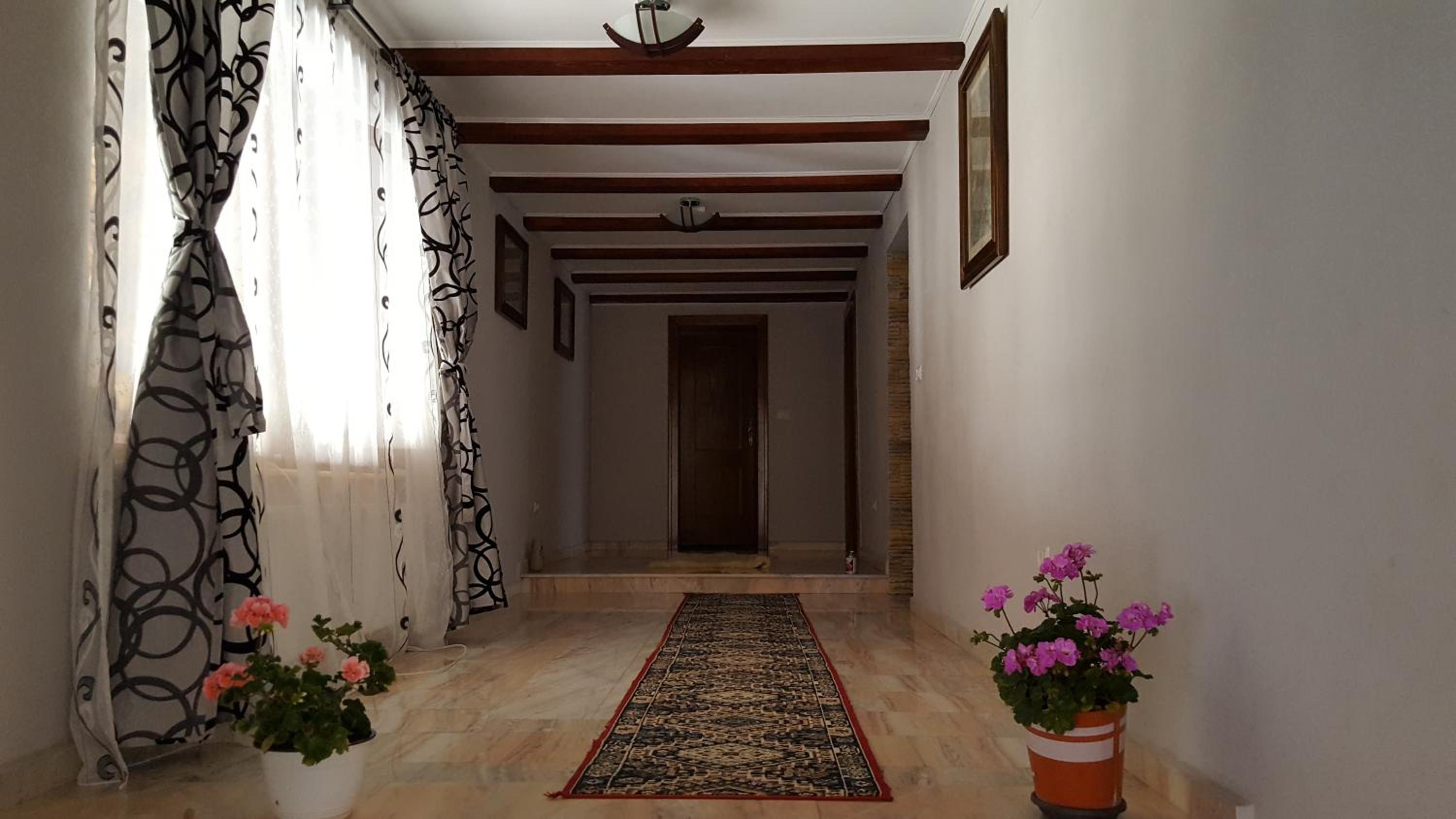 Mehadica House