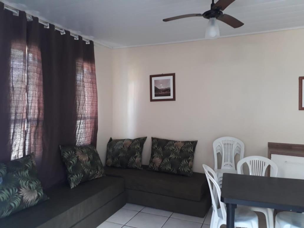 Casa em Condomínio com Wi-Fi - 300m da praia