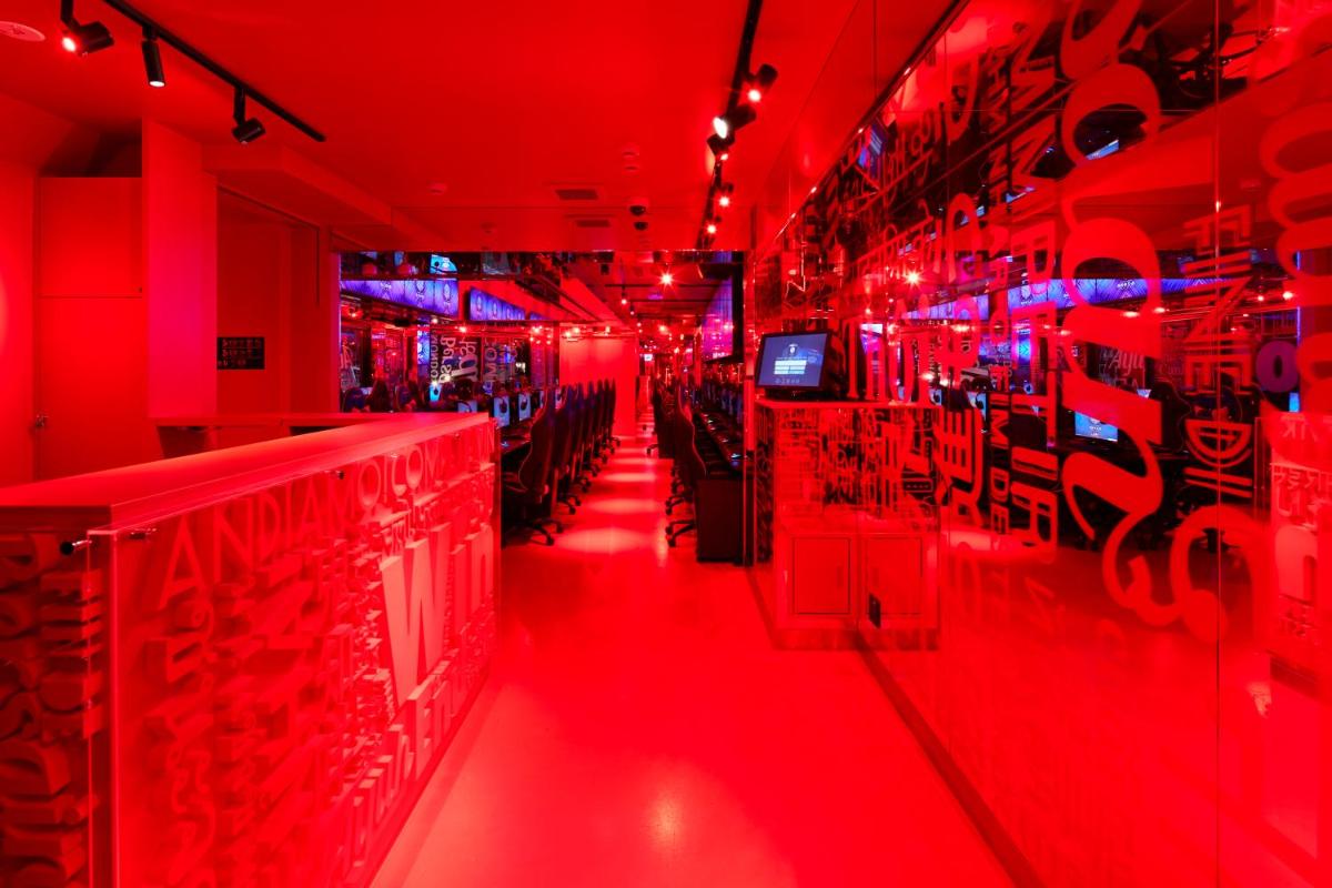 e-ZONe Esports Hotel