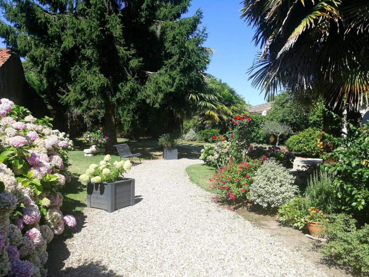Les Hortensias - Chambres d'hôtes view 2