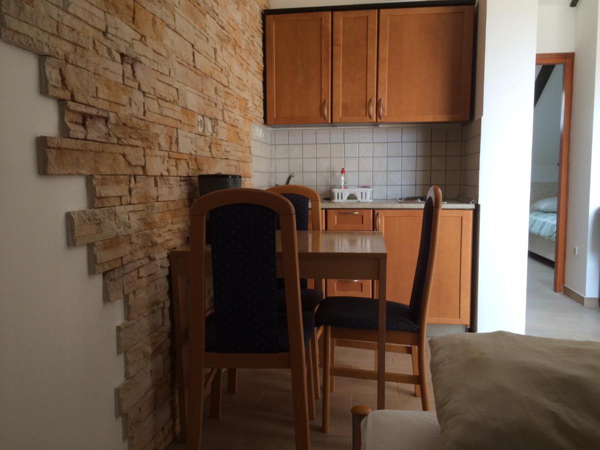 Apartments 30 m from the beach view 2