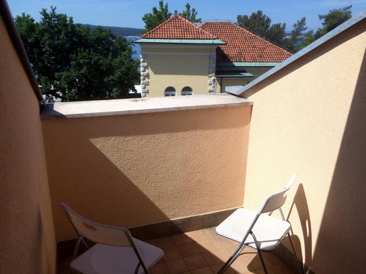 Apartments 30 m from the beach view 5