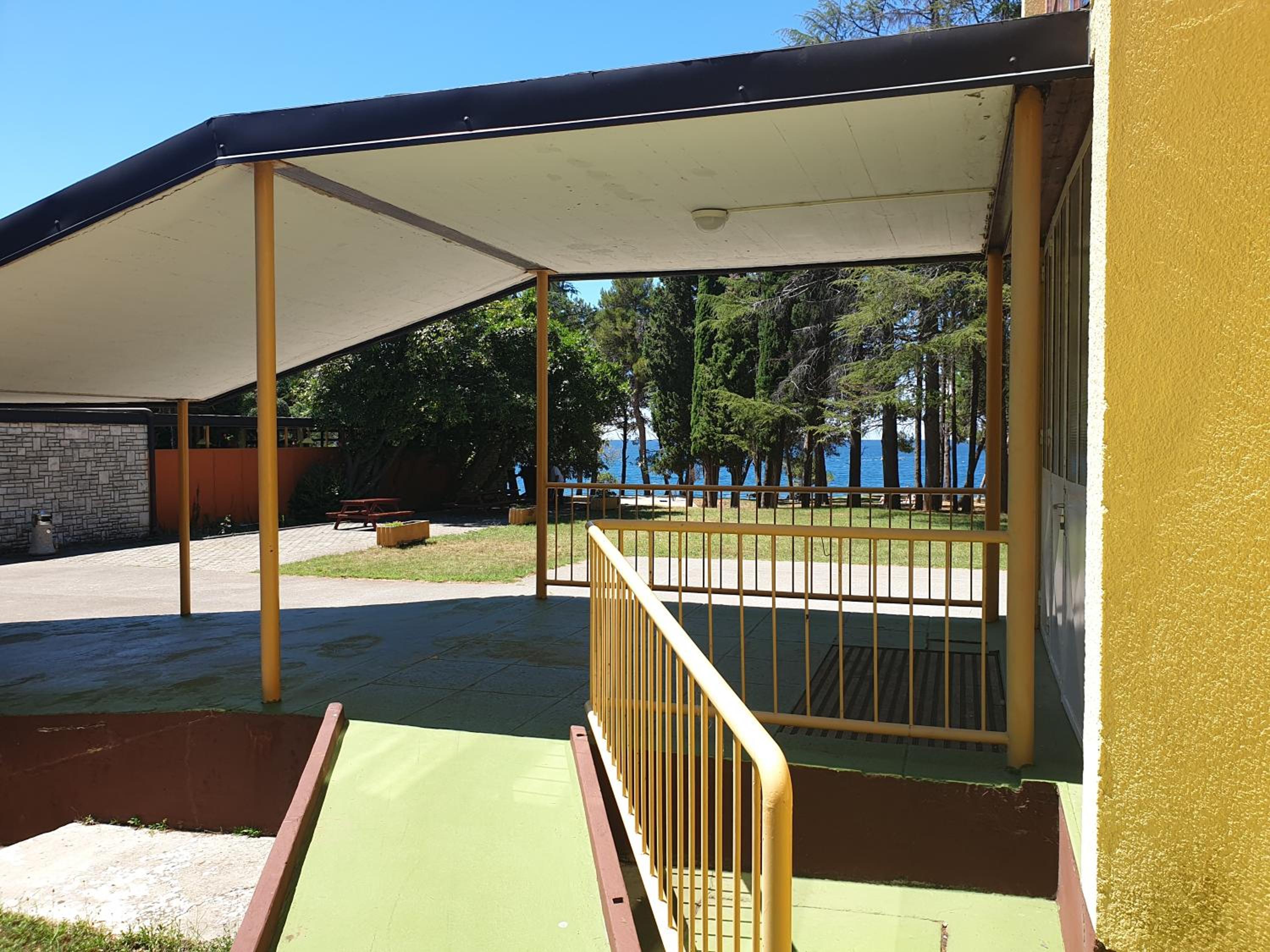Youth Hostel Pinesta