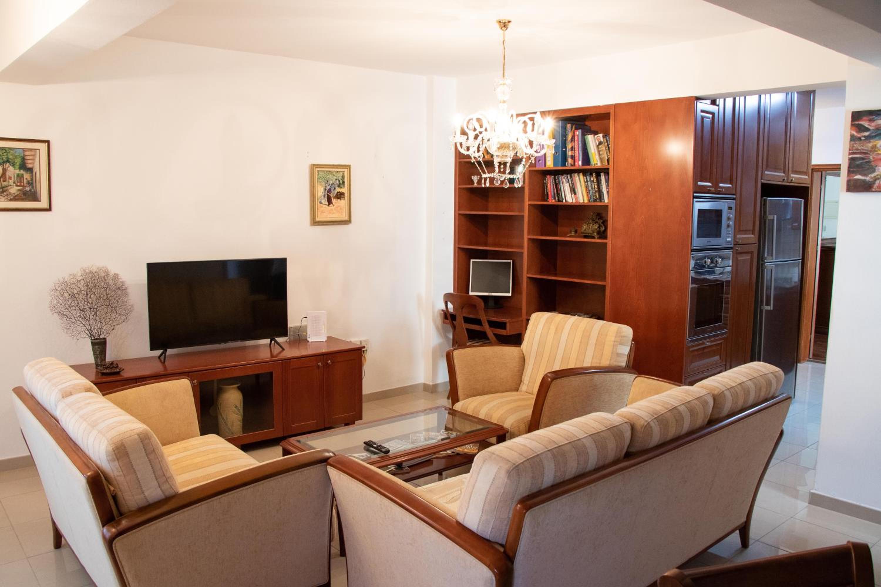 Hotel Luxury Apartment, Near Pinikoudes Beach