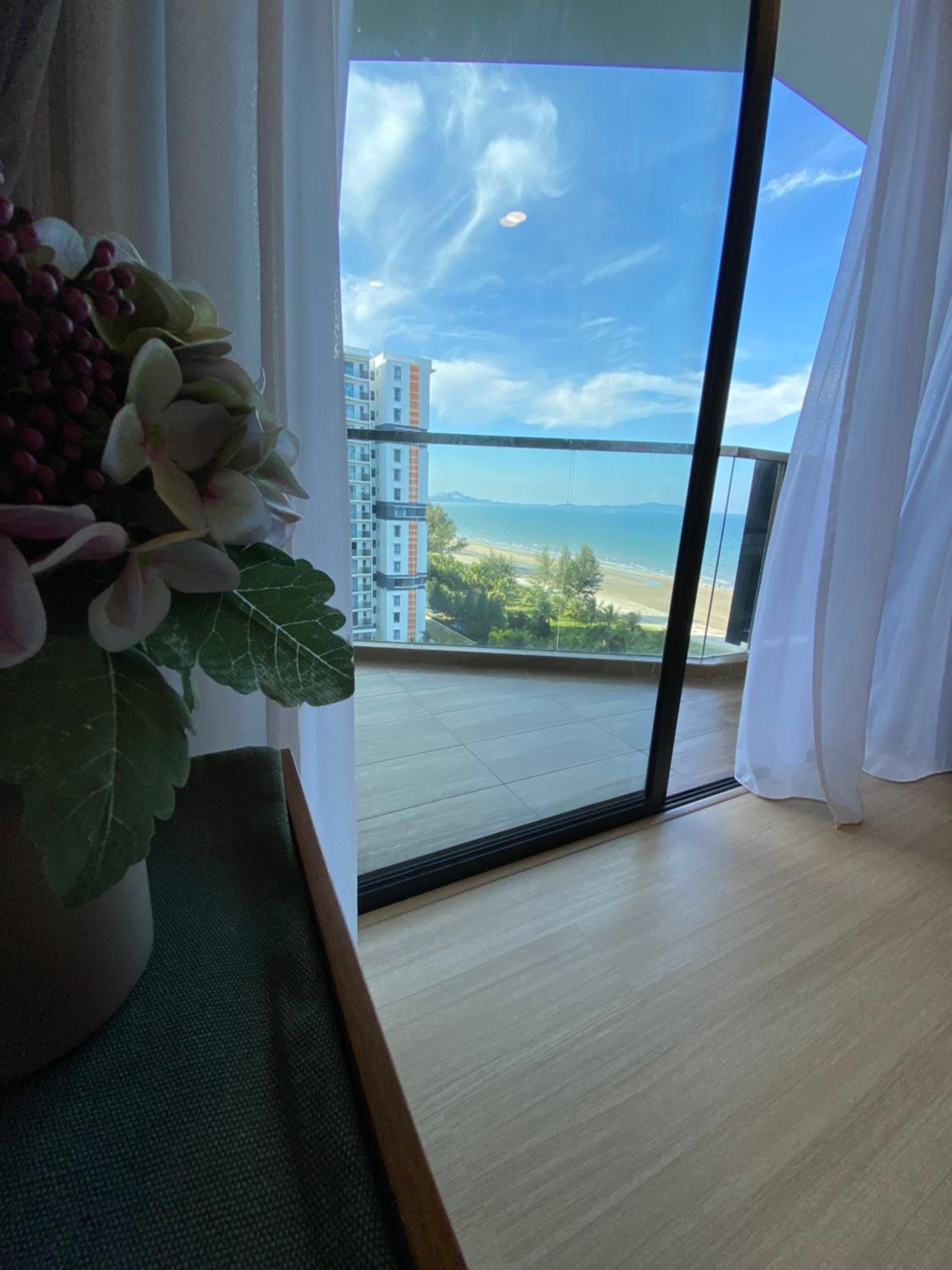 Timurbay Seafront Residence aRRayyan Suites photo 7