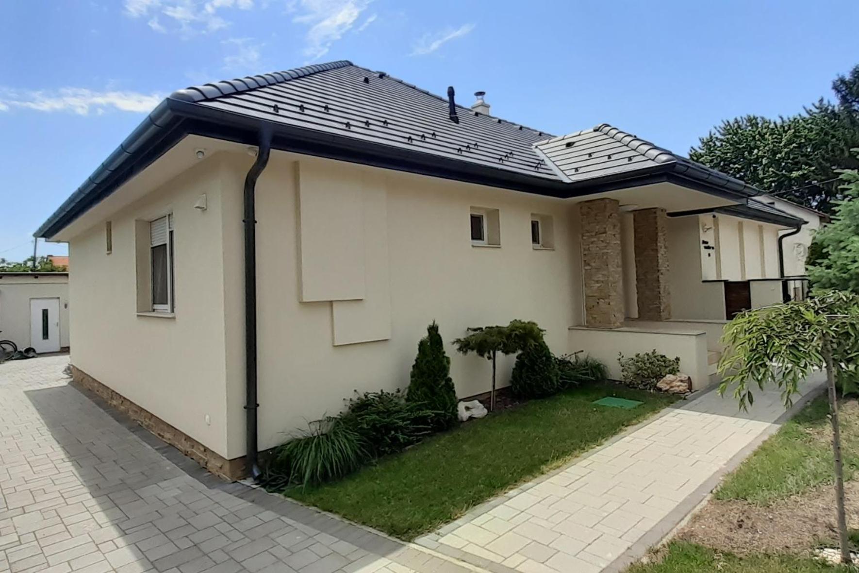 Kendosz Apartman view 5