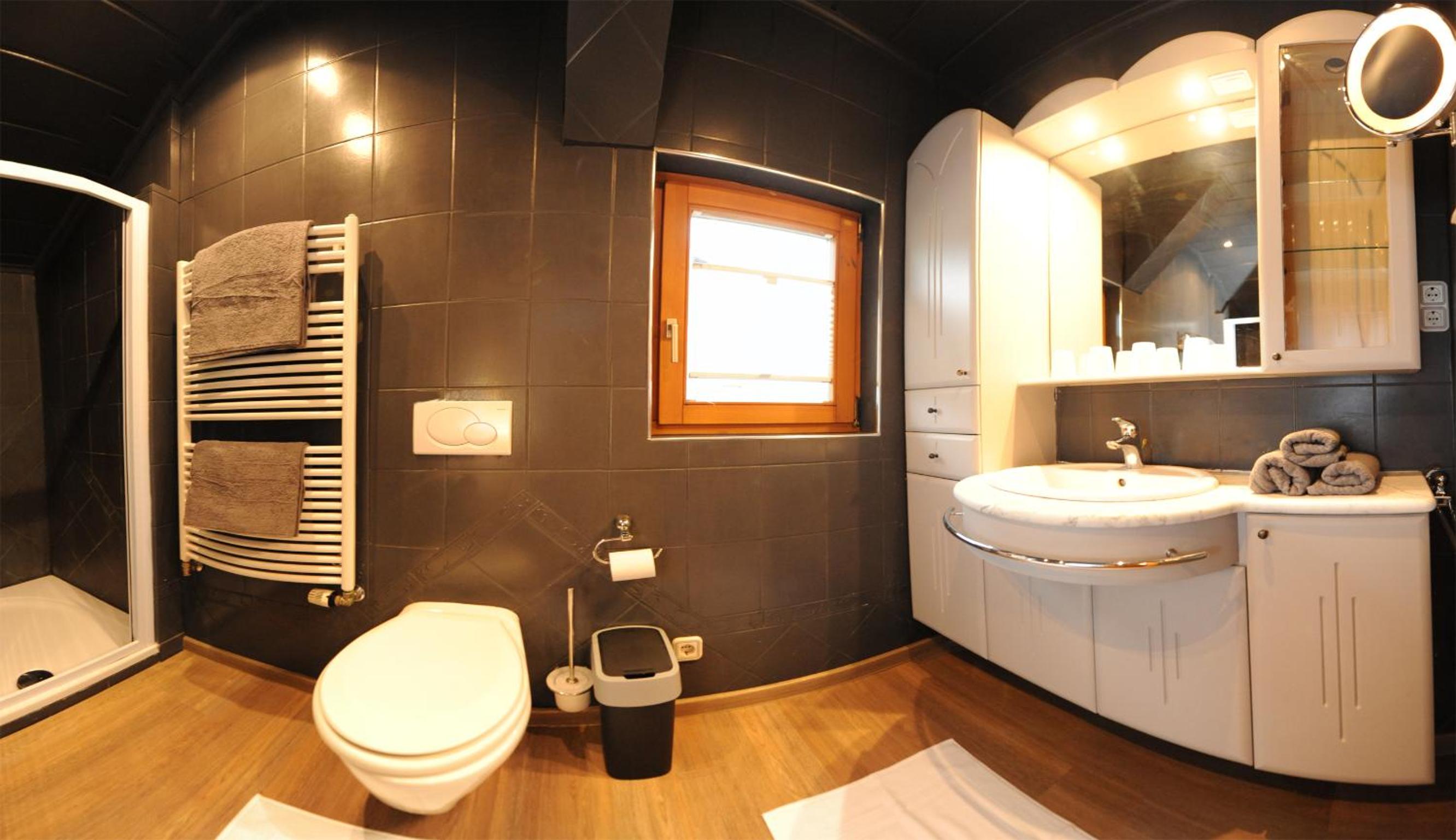 Chalet Gloria - Doppel- und Mehrbettzimmer