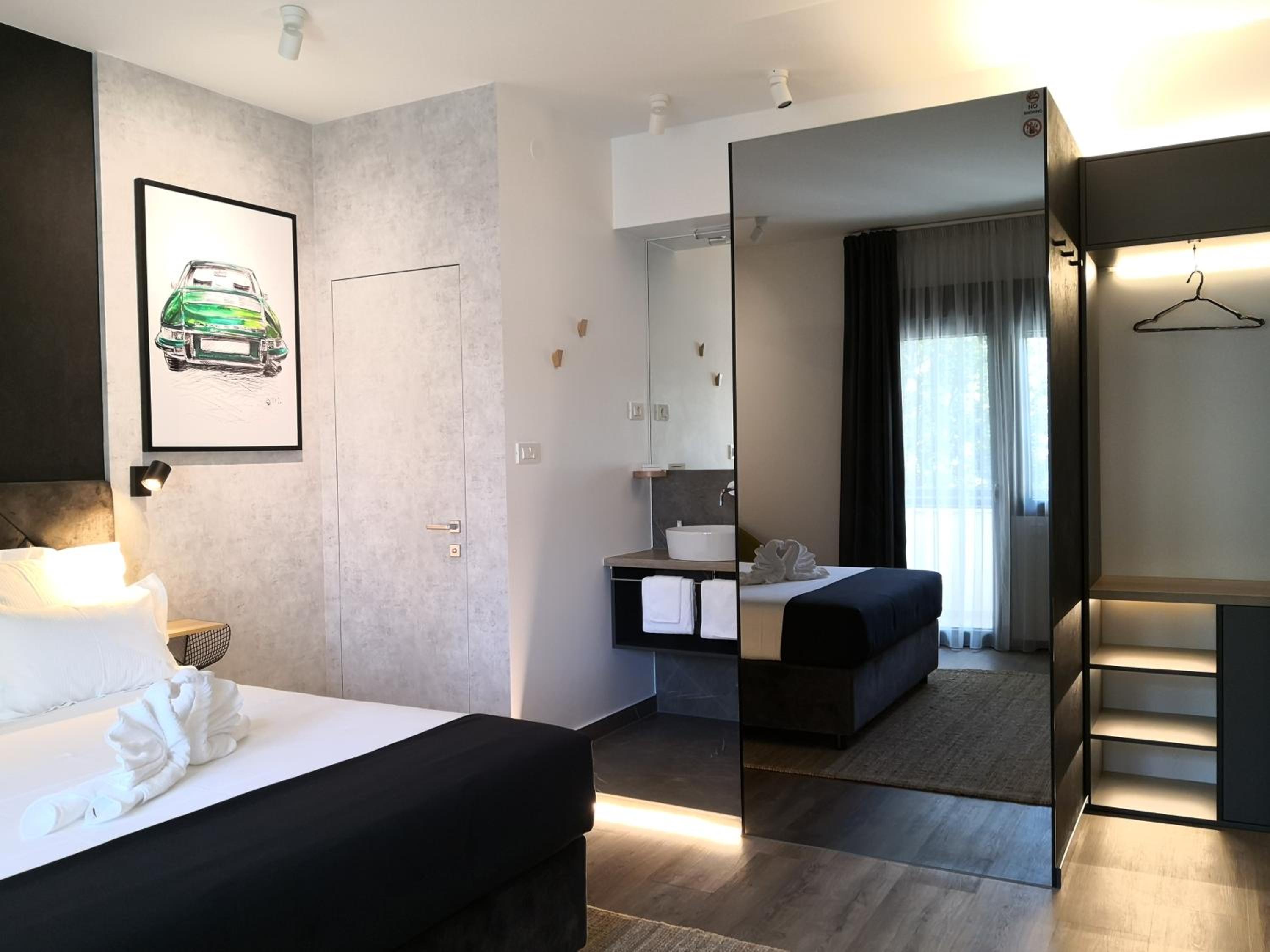hotel room