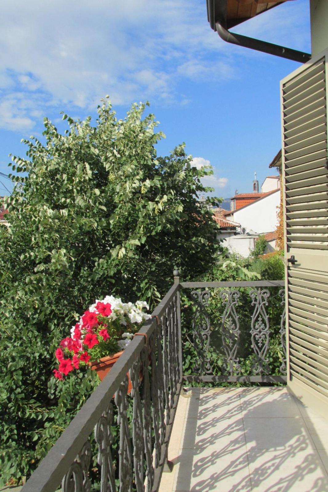 Guest House Zadeja