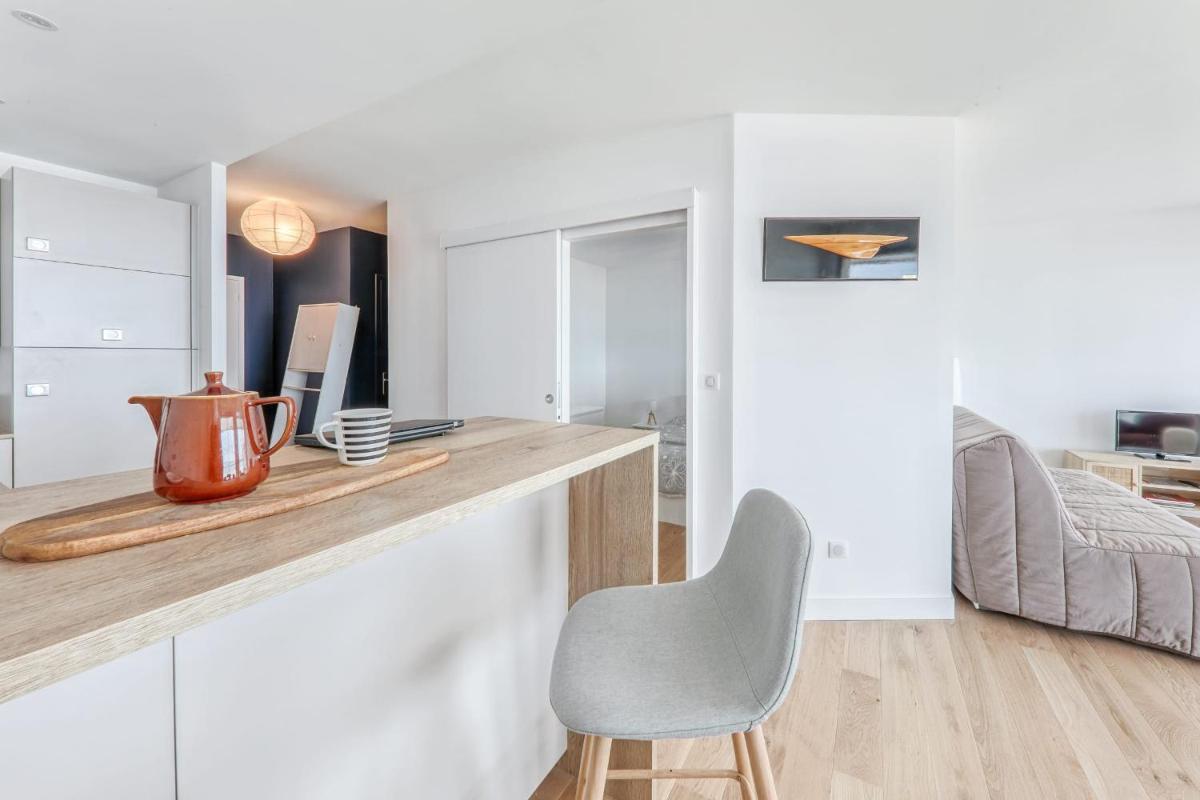 Magnificent Apt Sea View Pornichet view 4