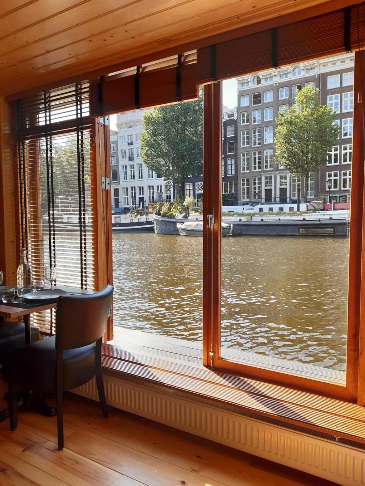 Mar&Mar Houseboat Studio