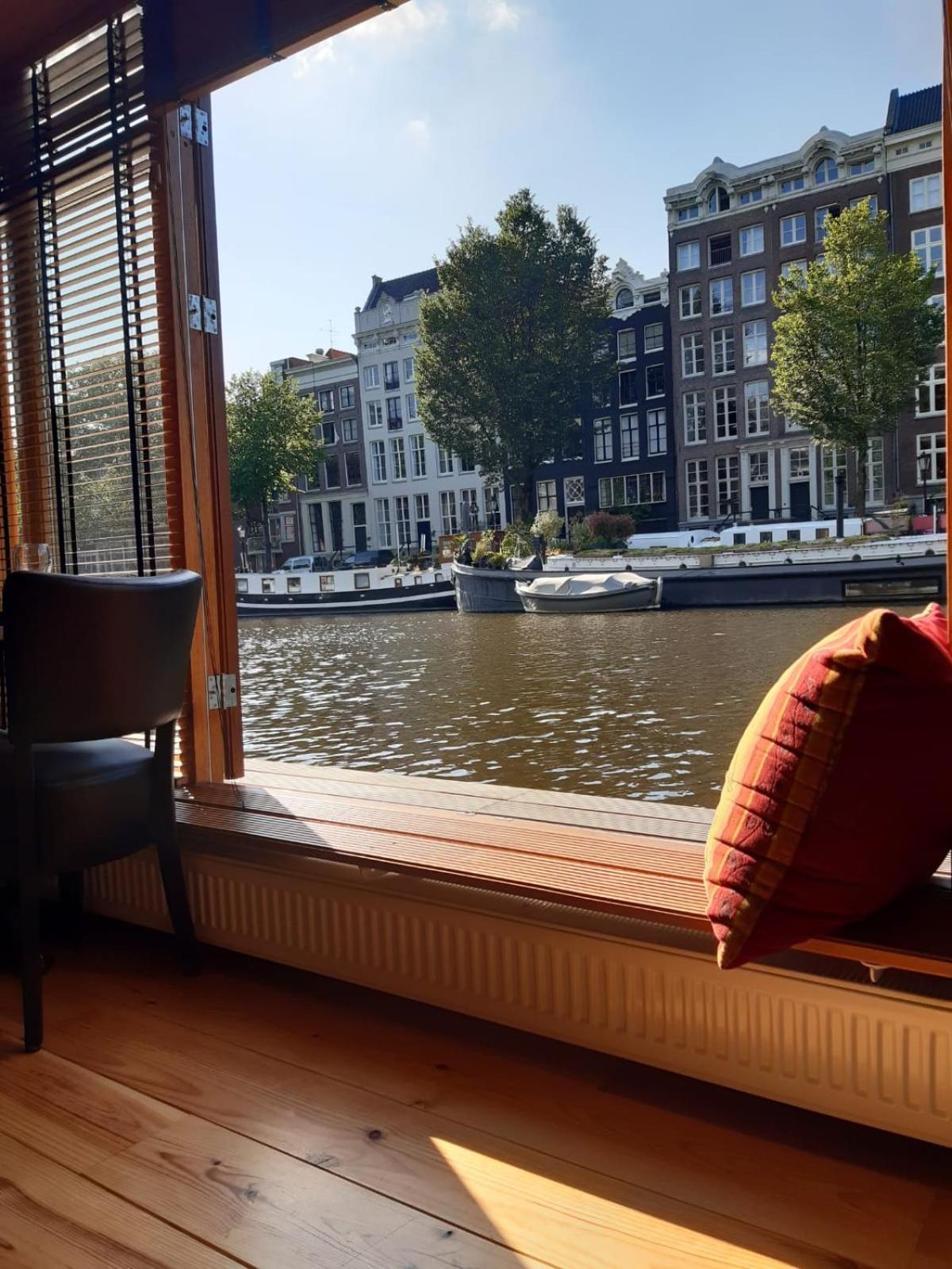 Mar&Mar Houseboat Studio