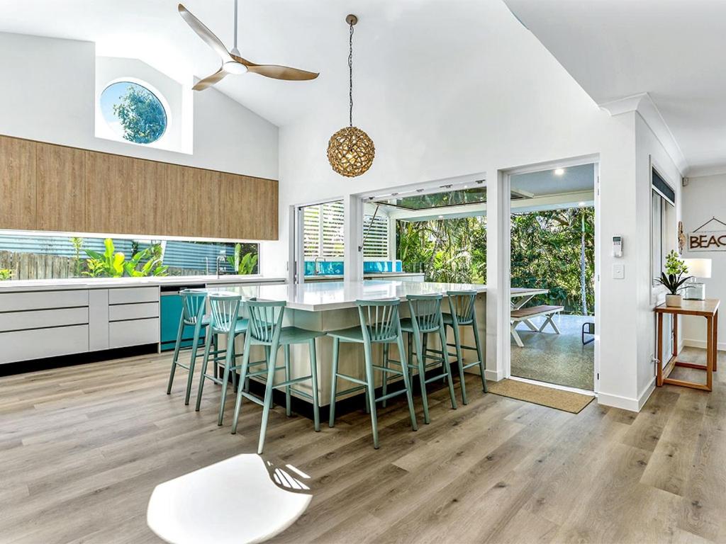 The Perfect Pet Friendly Escape, Sunshine Beach
