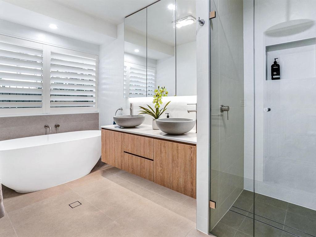 The Perfect Pet Friendly Escape, Sunshine Beach