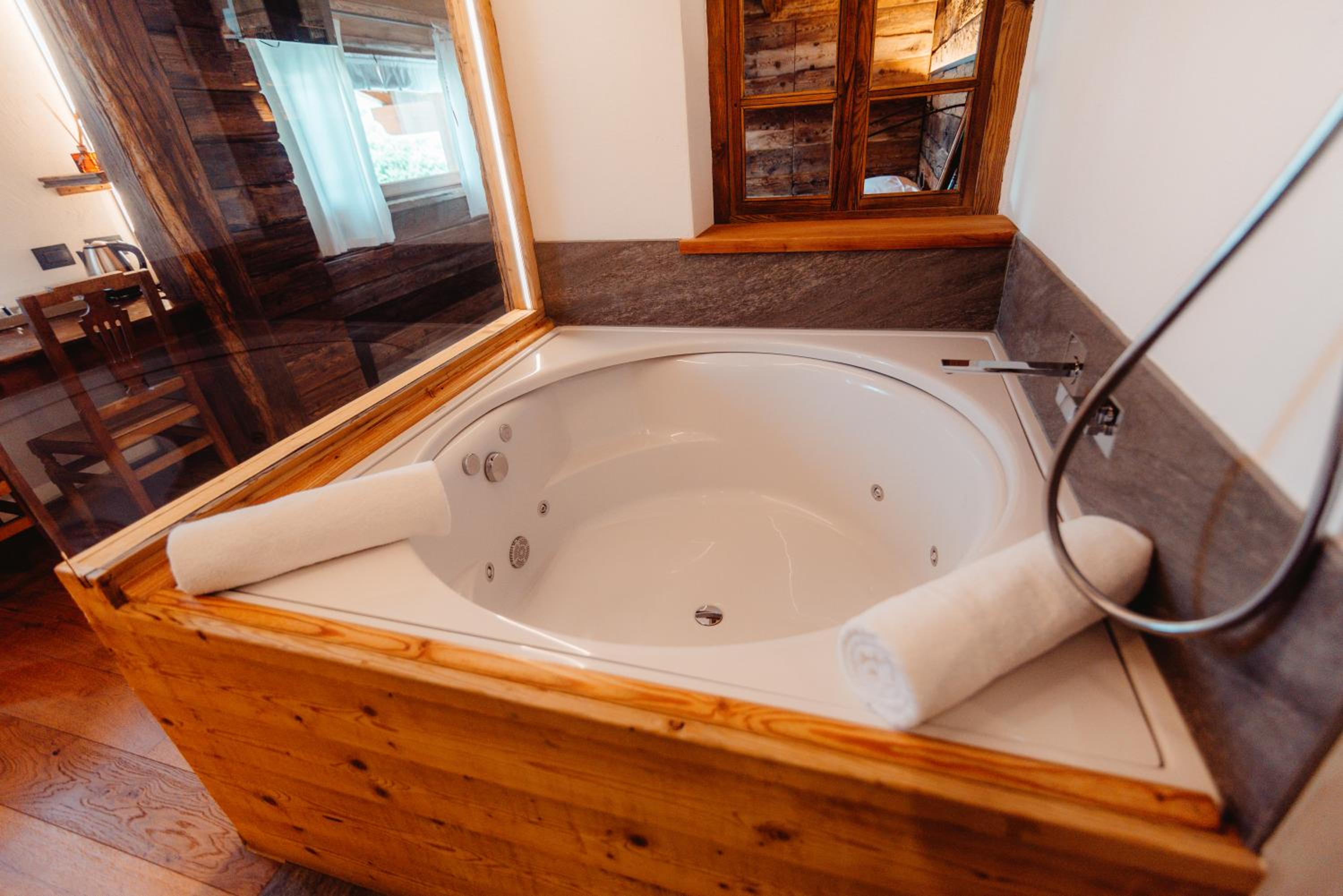 Maison Bionaz Luxury Ski & Sport